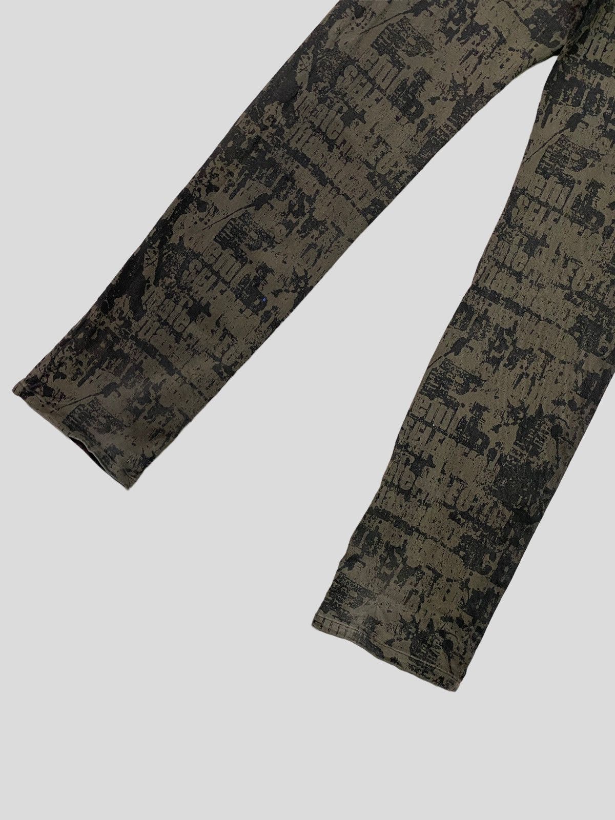 In The Attic × Seditionaries × Vintage VINTAGE IN THE ATTIC ALL OVER PRINT SKINNY DENIM Size US 27 - 10 Thumbnail
