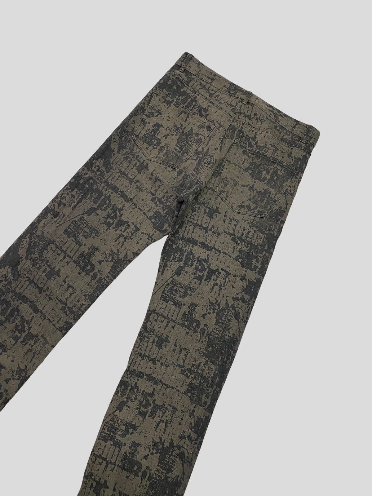 In The Attic × Seditionaries × Vintage VINTAGE IN THE ATTIC ALL OVER PRINT SKINNY DENIM Size US 27 - 9 Thumbnail