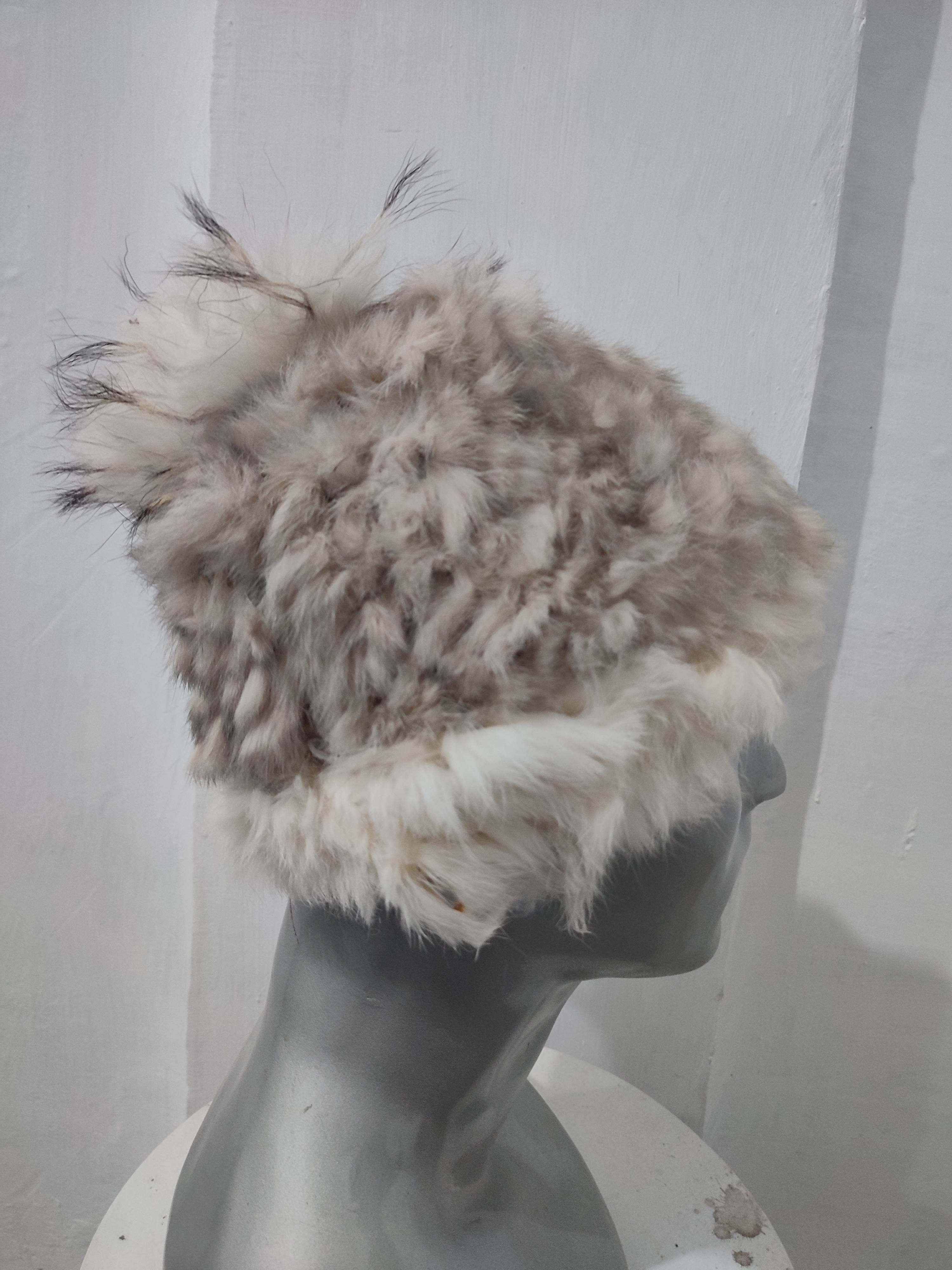 Japanese Brand 🔥Rose Bud Japanese Real Fur Beanie Size ONE SIZE - 3 Thumbnail