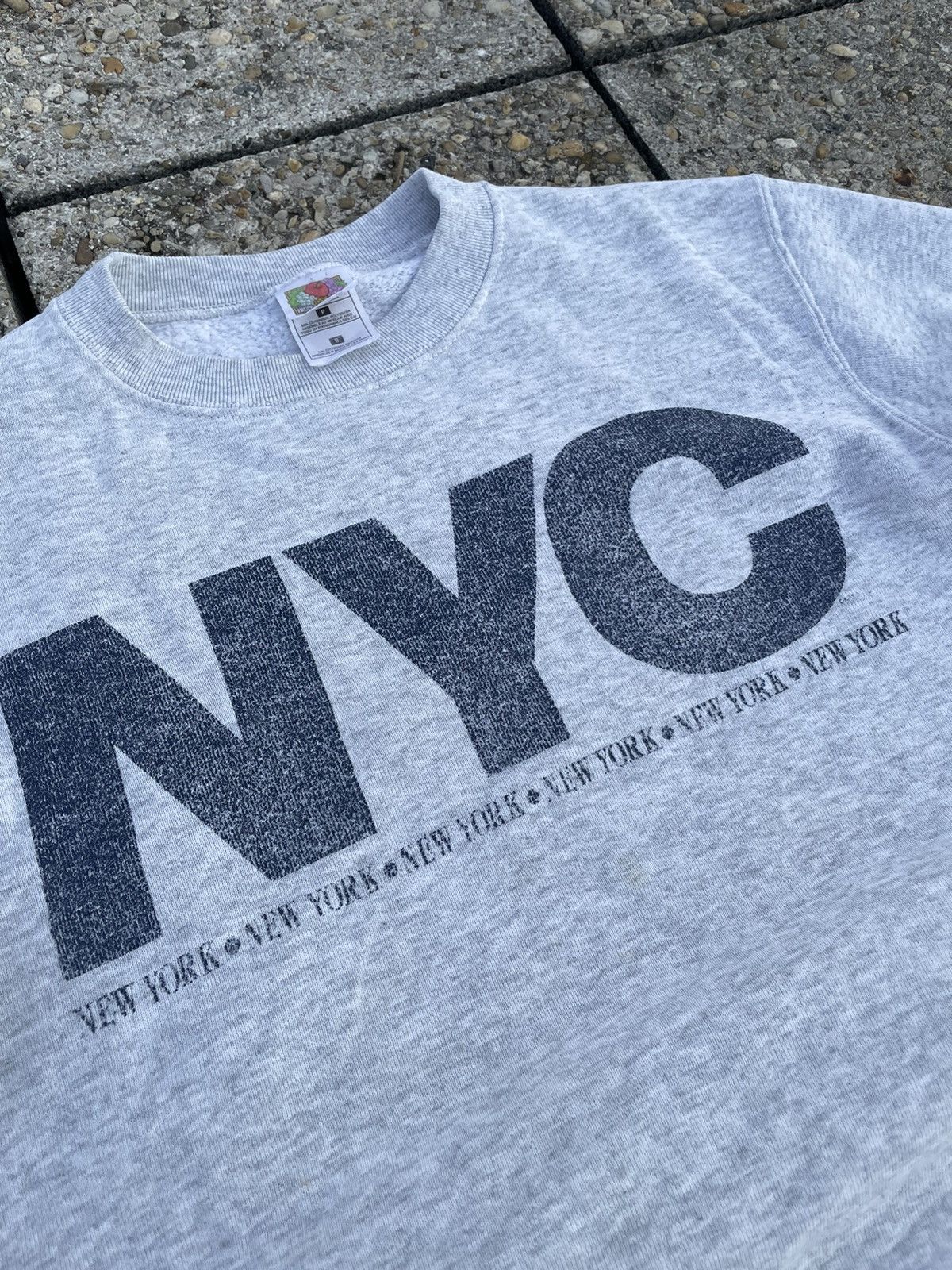 Other Vintage Y2K NYC FOTL Sweatshirt in Grey Size US S / EU 44-46 / 1 - 4 Thumbnail