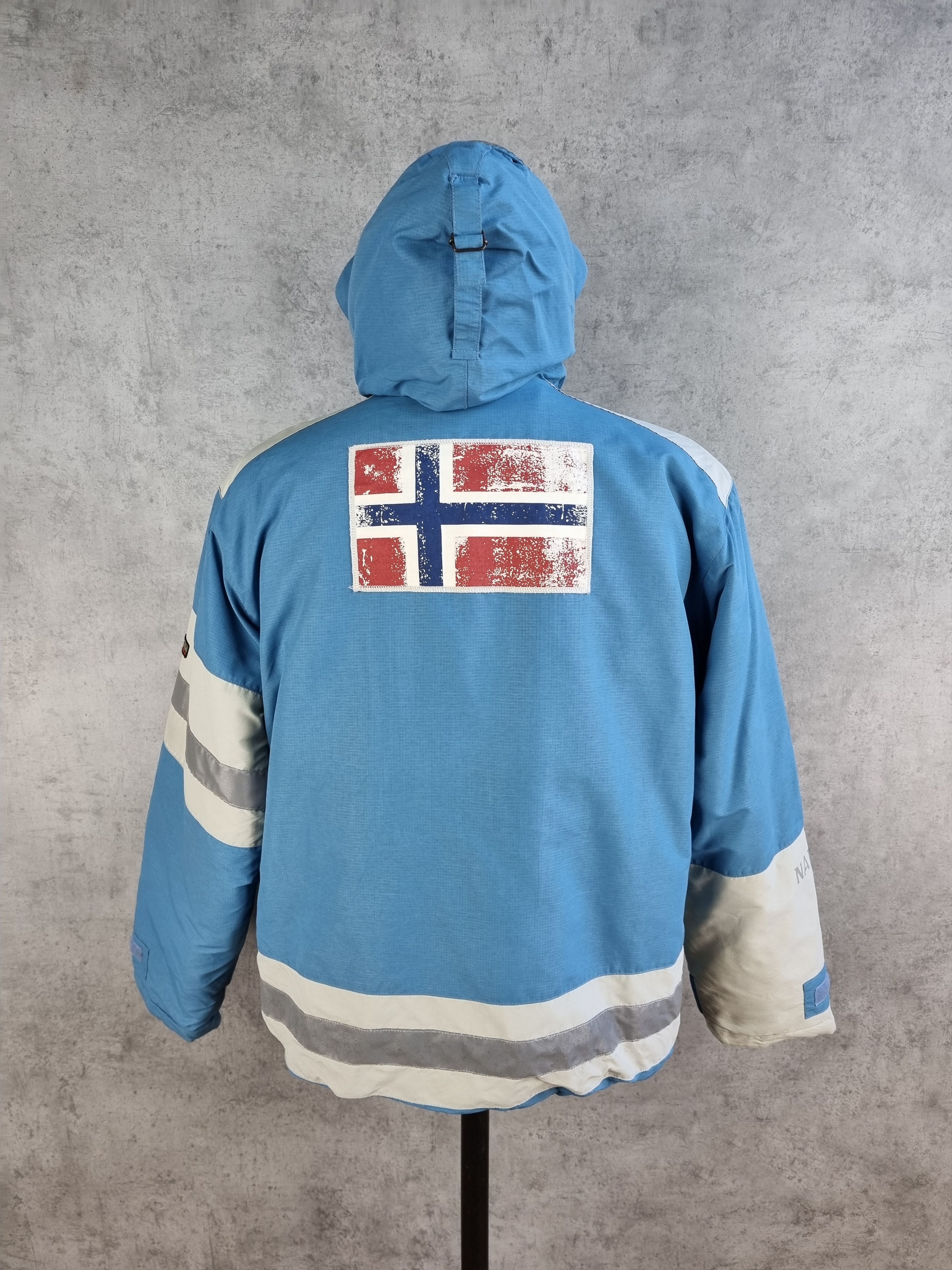 Napapijri × Vintage Napapijri Water Repellent Reflective Elements Heavy Jacket Size US L / EU 52-54 / 3 - 1 Thumbnail