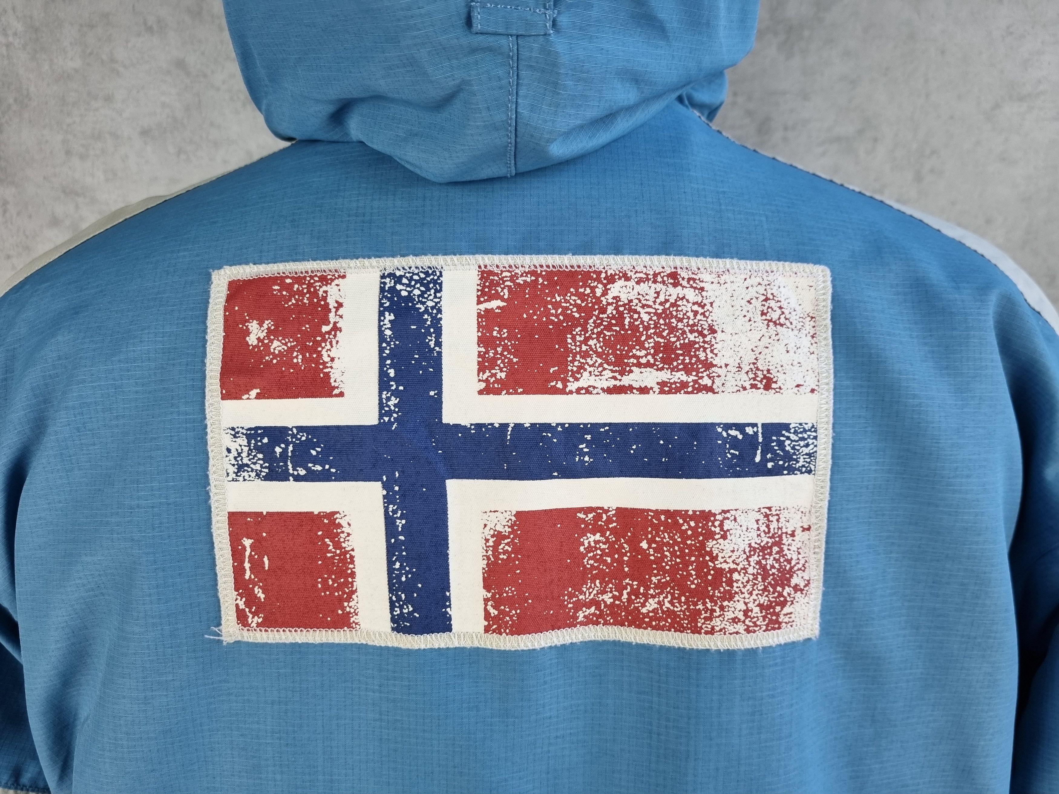 Napapijri × Vintage Napapijri Water Repellent Reflective Elements Heavy Jacket Size US L / EU 52-54 / 3 - 8 Thumbnail