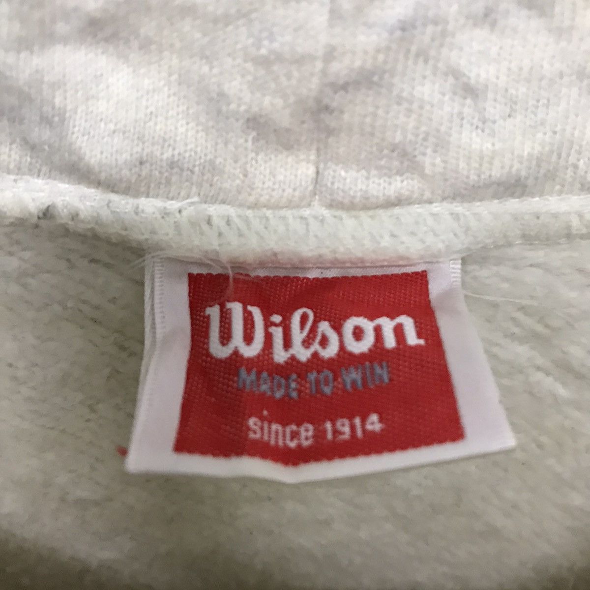 Sports Specialties × Vintage × Wilson Vintage Wilson Sweatshirt Wilson Sports Jumper Wilson Size US XL / EU 56 / 4 - 6 Thumbnail