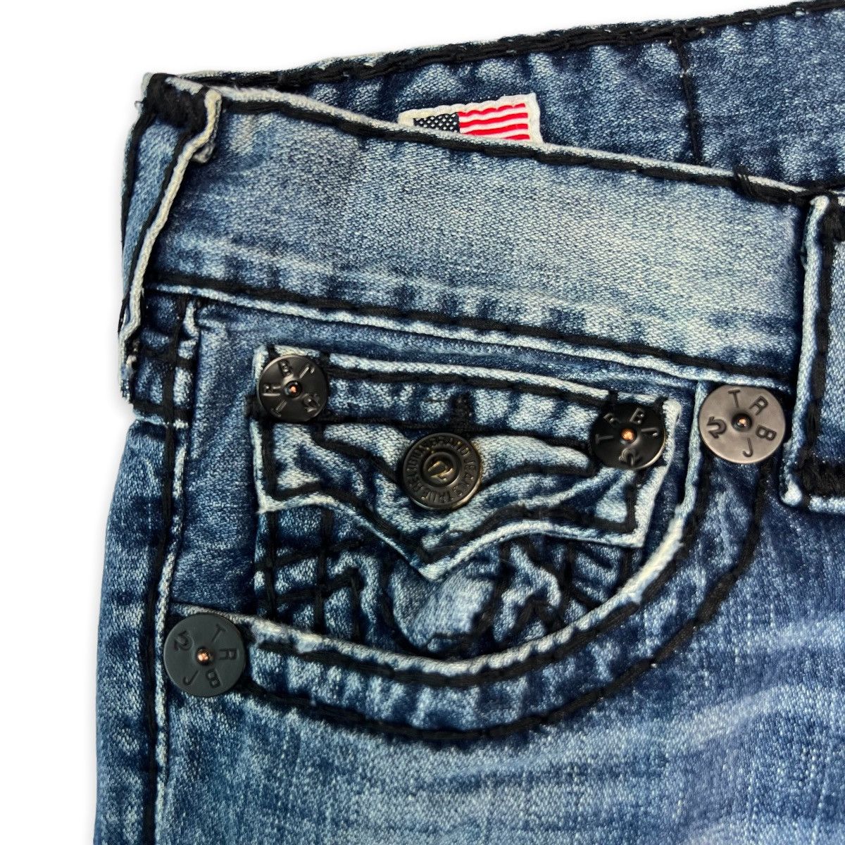 True Religion True Religion Ricky Super T Jeans 35x33 Relaxed Straight Leg Size US 35 - 3 Thumbnail