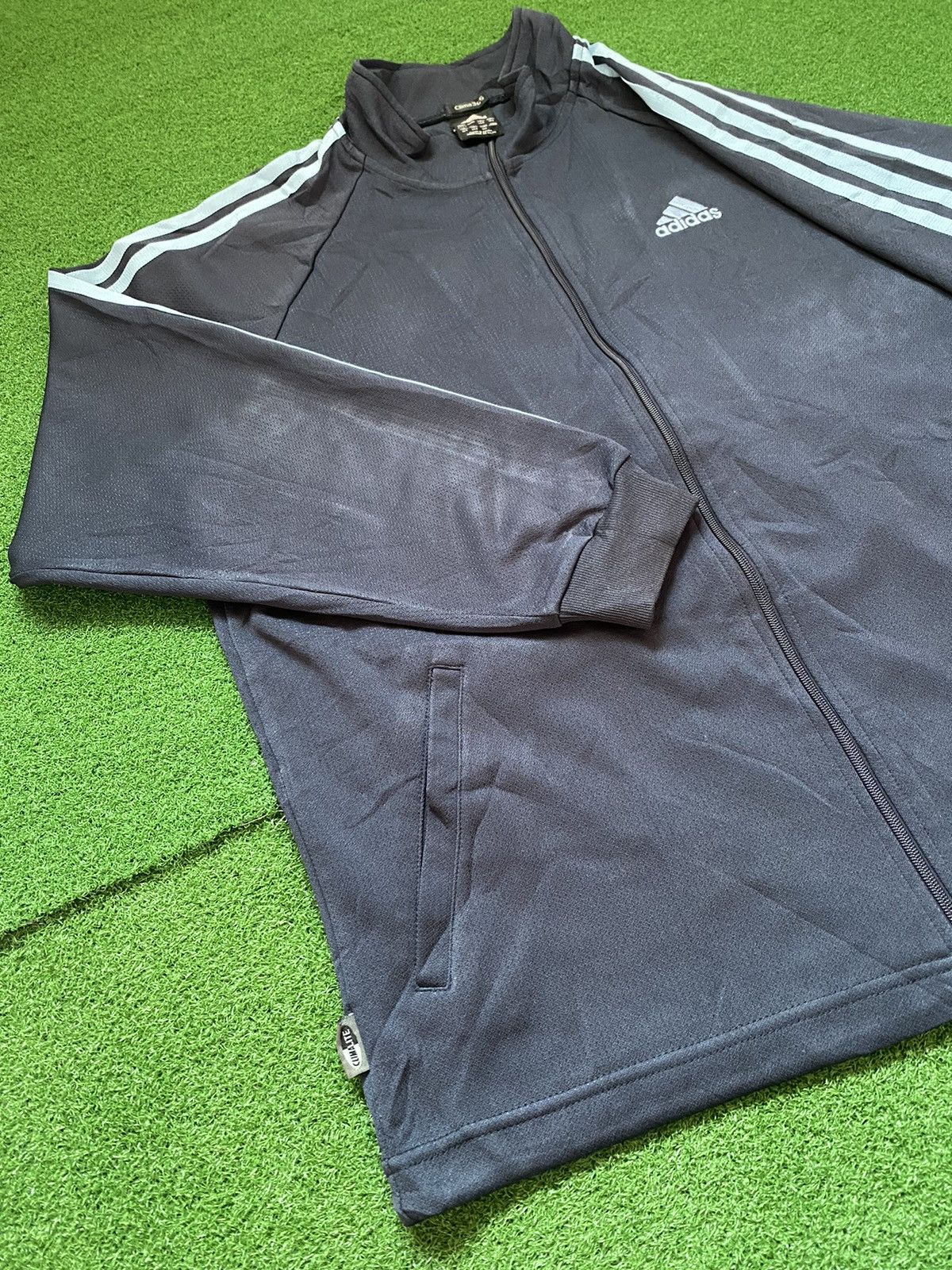 Vintage ADIDAS TRAINING JACKET Size US M / EU 48-50 / 2 - 3 Thumbnail