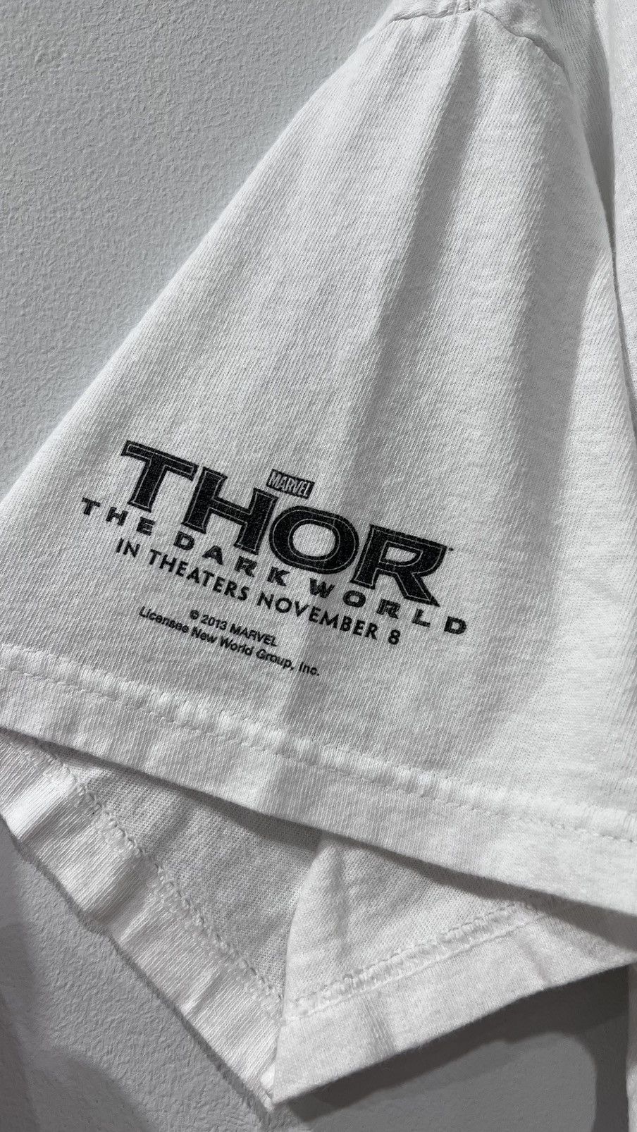 Marvel Comics × Vintage 2013 Thor “The Dark World” Movie tee size XL Size US XL / EU 56 / 4 - 2 Thumbnail