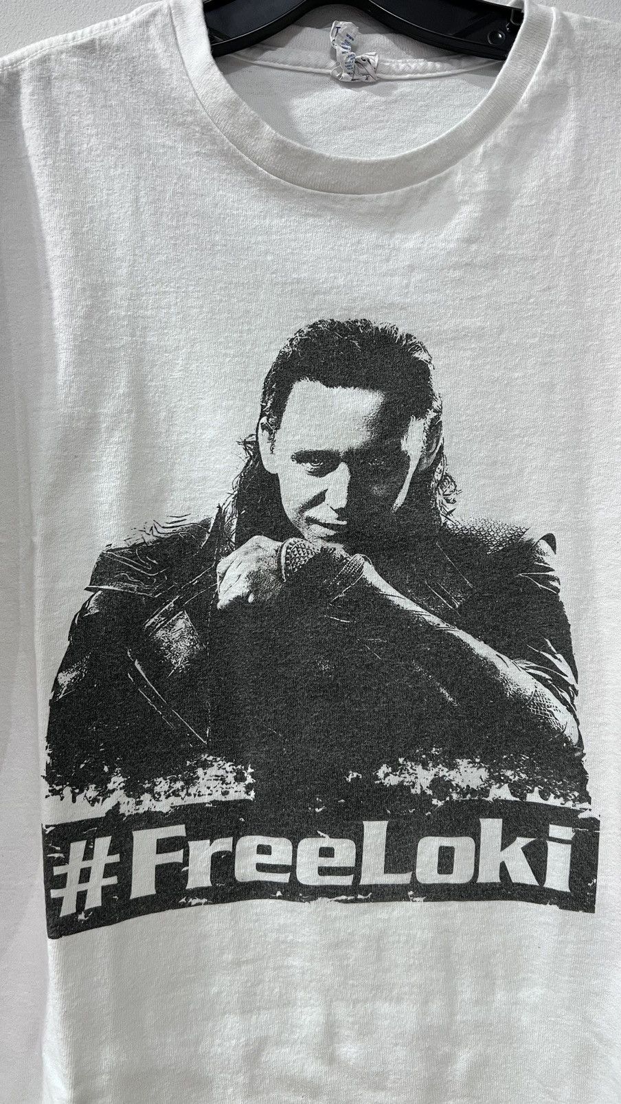 Marvel Comics × Vintage 2013 Thor “The Dark World” Movie tee size XL Size US XL / EU 56 / 4 - 3 Thumbnail