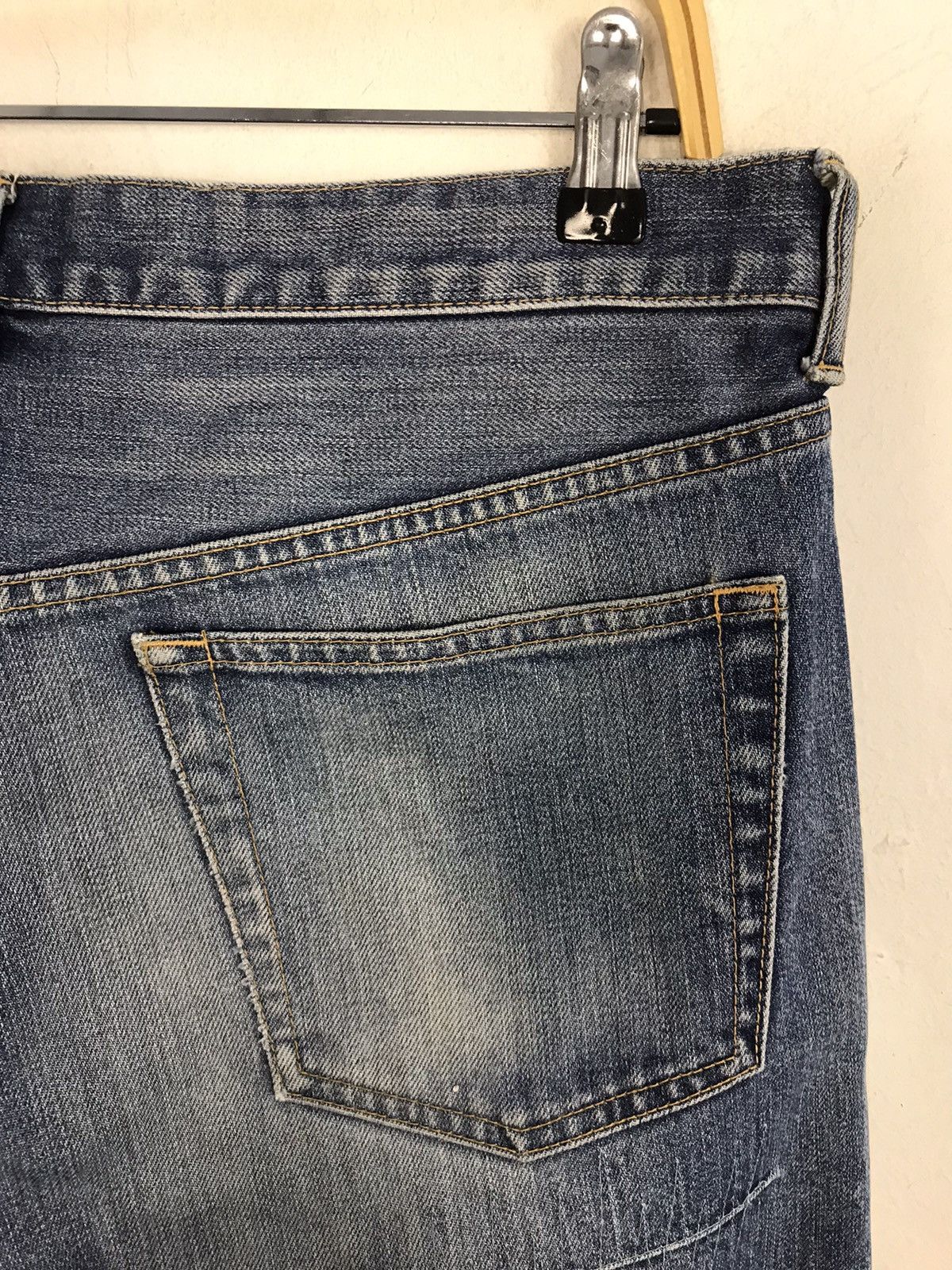 Japanese Brand × Takeo Kikuchi Takeo Kikuchi Distressed Paint Button jeans Design Size US 34 / EU 50 - 14 Thumbnail