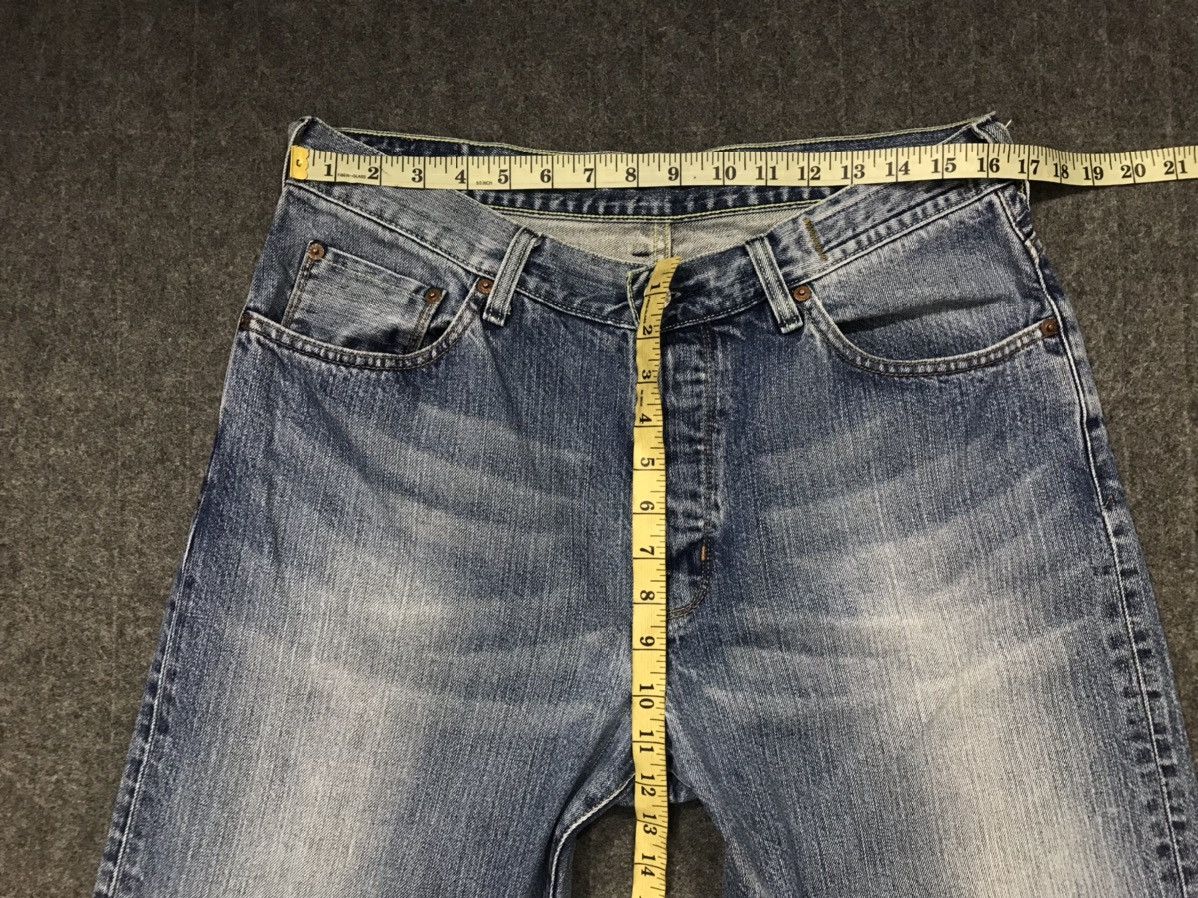 Guess × Vintage Guess Jeans Est 1981 Light Wash Style Size US 33 - 18 Thumbnail
