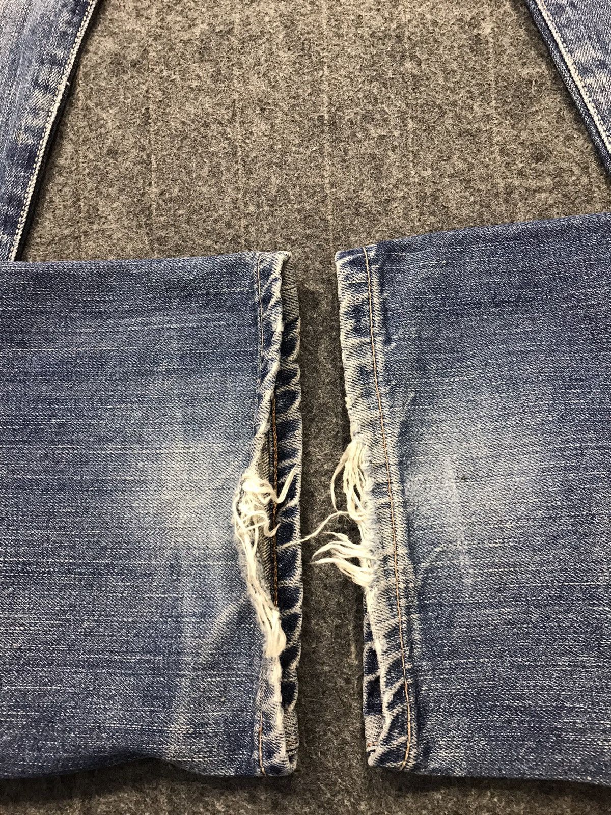 Edwin × Japanese Brand × Vintage Vintage Edwin 505X Selvedge Light Wash Jeans Design Size US 30 / EU 46 - 23 Thumbnail