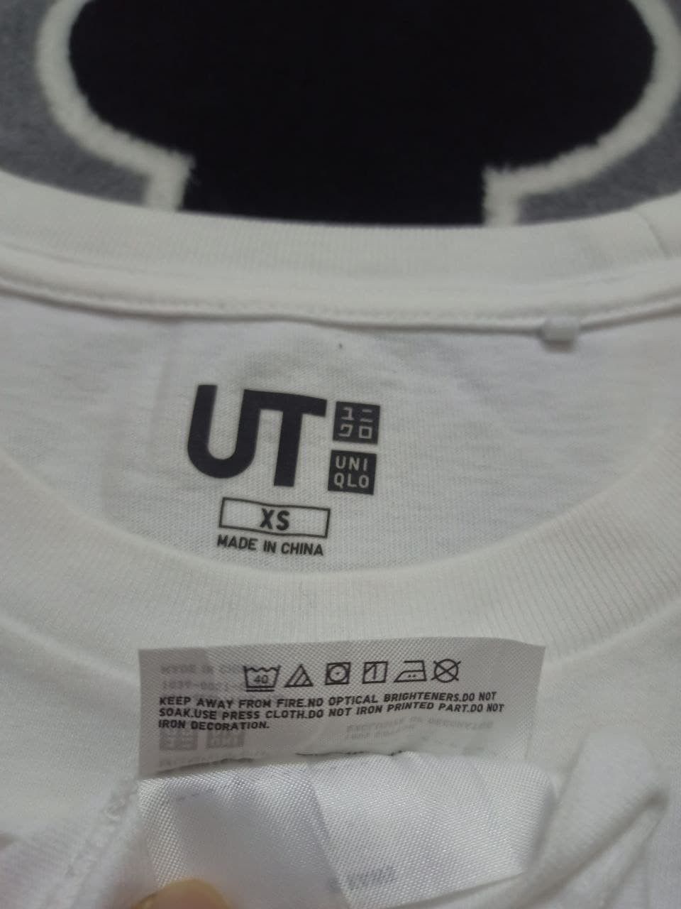 Designer × Kaws × Uniqlo 💥💥Kaws Uniqlo Flushy Toy T Size US S / EU 44-46 / 1 - 7 Thumbnail