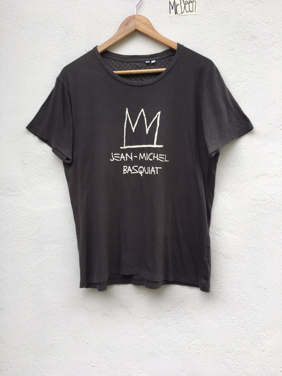 Jean-Michel Basquiat Vintage Jean Michel Basquiat x Uniqlo Tshirt Size US S / EU 44-46 / 1 - 1 Thumbnail