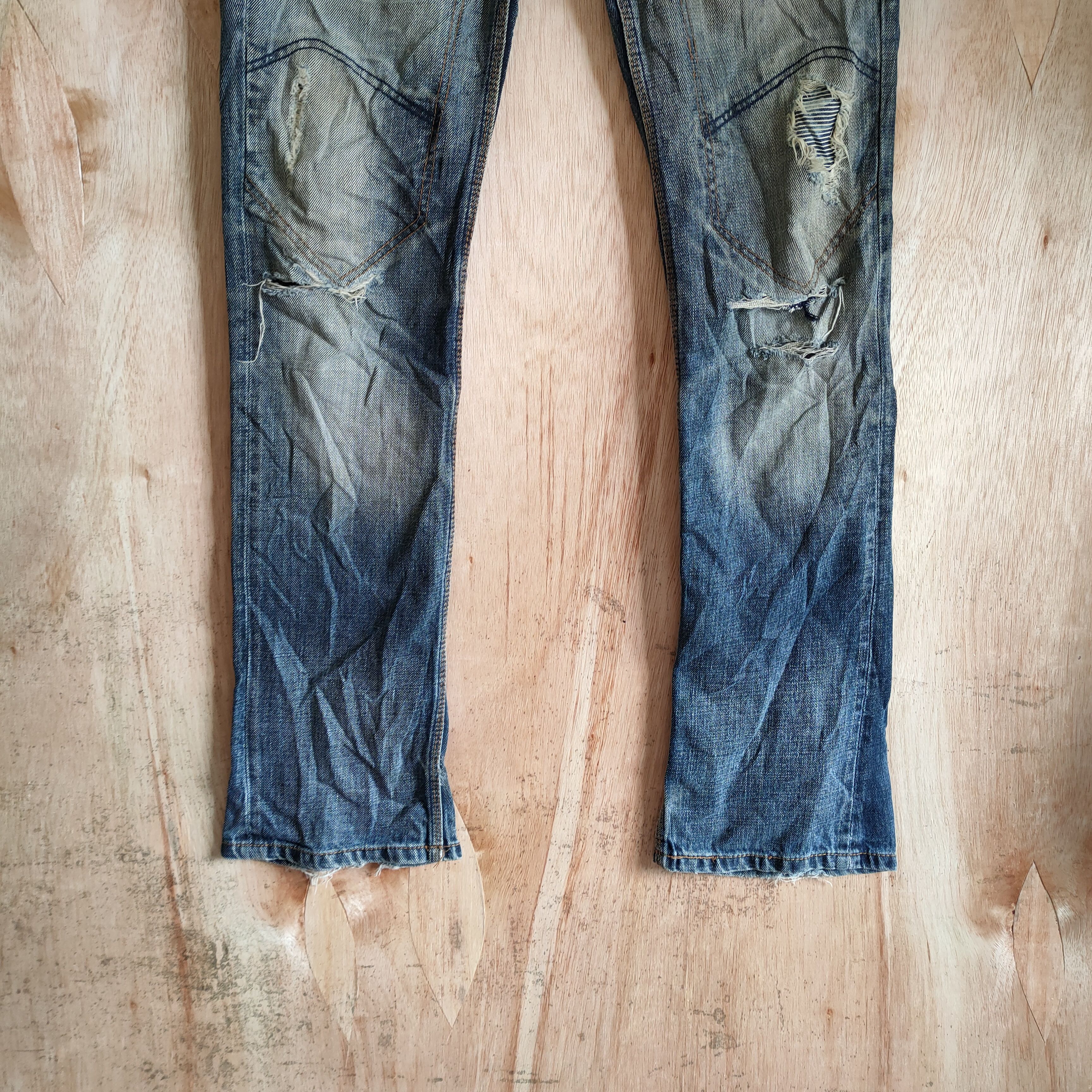 HIDEAWAYS VINTAGE HIDEAWAYS DISTRESSED DOUBLE KNEE STYLE JEANS PANTS Size US 30 / EU 46 - 2 Thumbnail