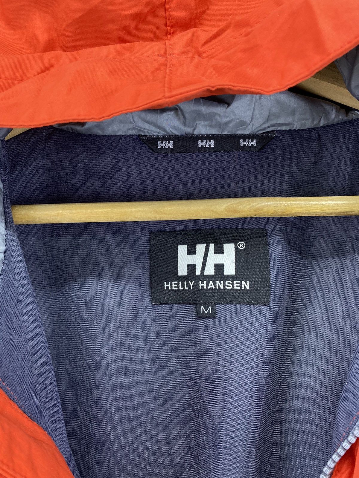 Helly Hansen Vintage Helly Hansen Nice Design Outdoor Hiking Jacket Size US M / EU 48-50 / 2 - 8 Thumbnail