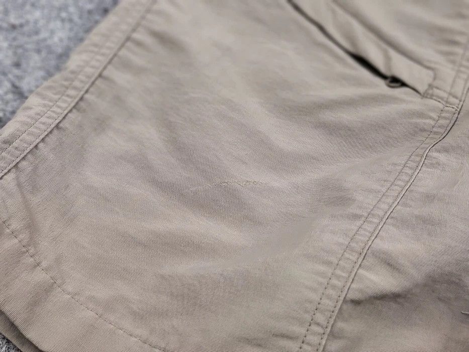 The North Face Vintage 90's The North Face Nylon Cargo Casual Shorts Size US 34 / EU 50 - 7 Thumbnail