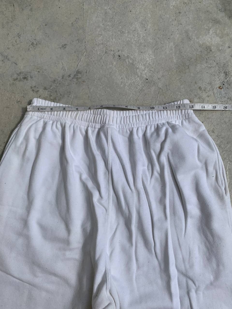 Champion Vintage Champion Embroidered Logo Jogger Sweatpants Size US 32 / EU 48 - 4 Thumbnail