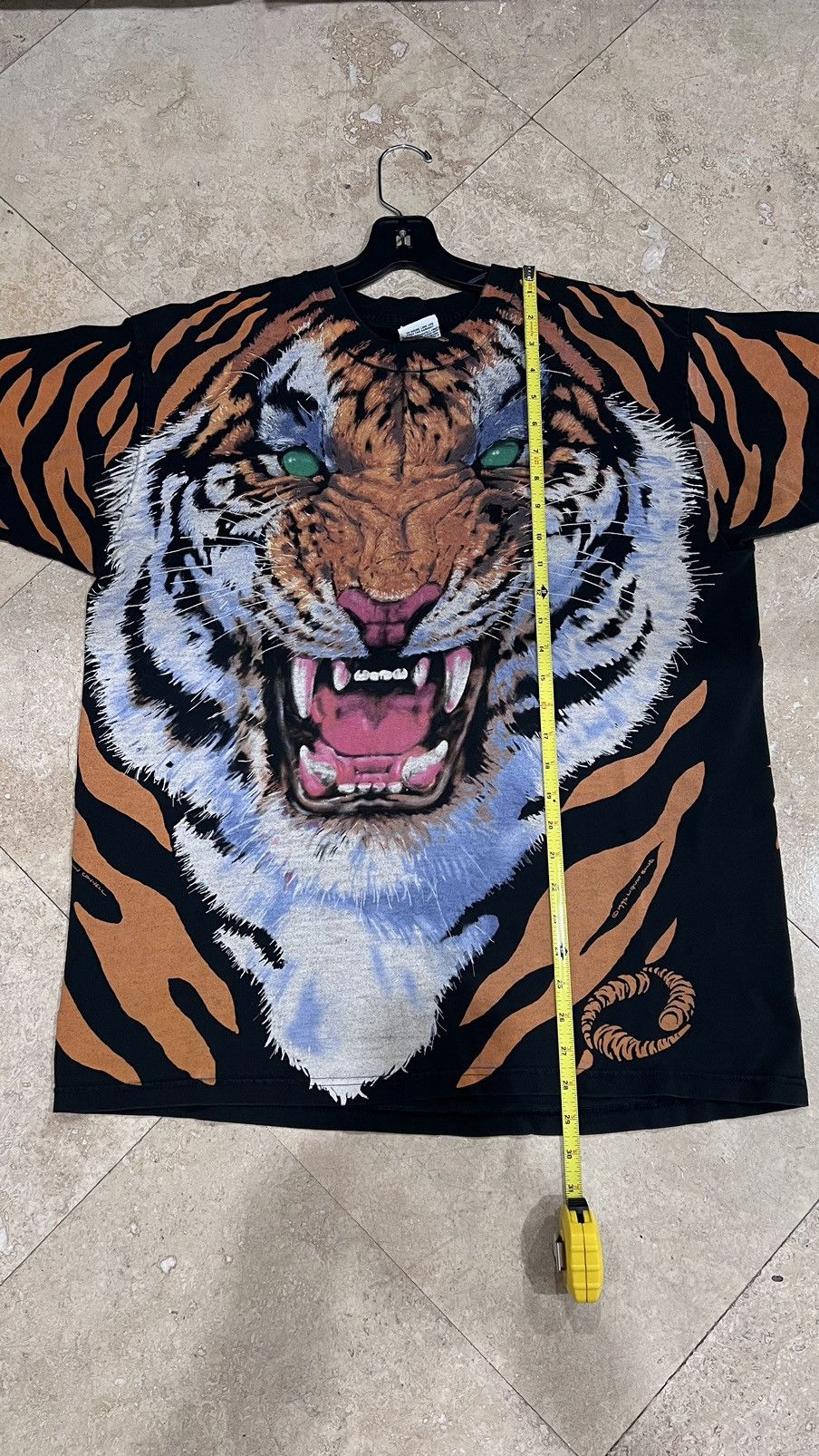 Liquid Blue × Vintage 1995 Liquid Blue AOP Tiger Size XL Size US XL / EU 56 / 4 - 9 Thumbnail