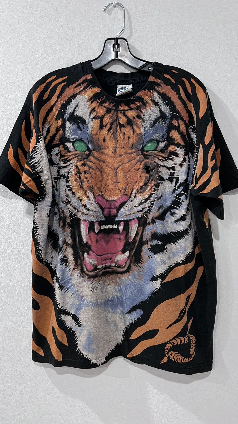 Liquid Blue × Vintage 1995 Liquid Blue AOP Tiger Size XL Size US XL / EU 56 / 4 - 1 Thumbnail