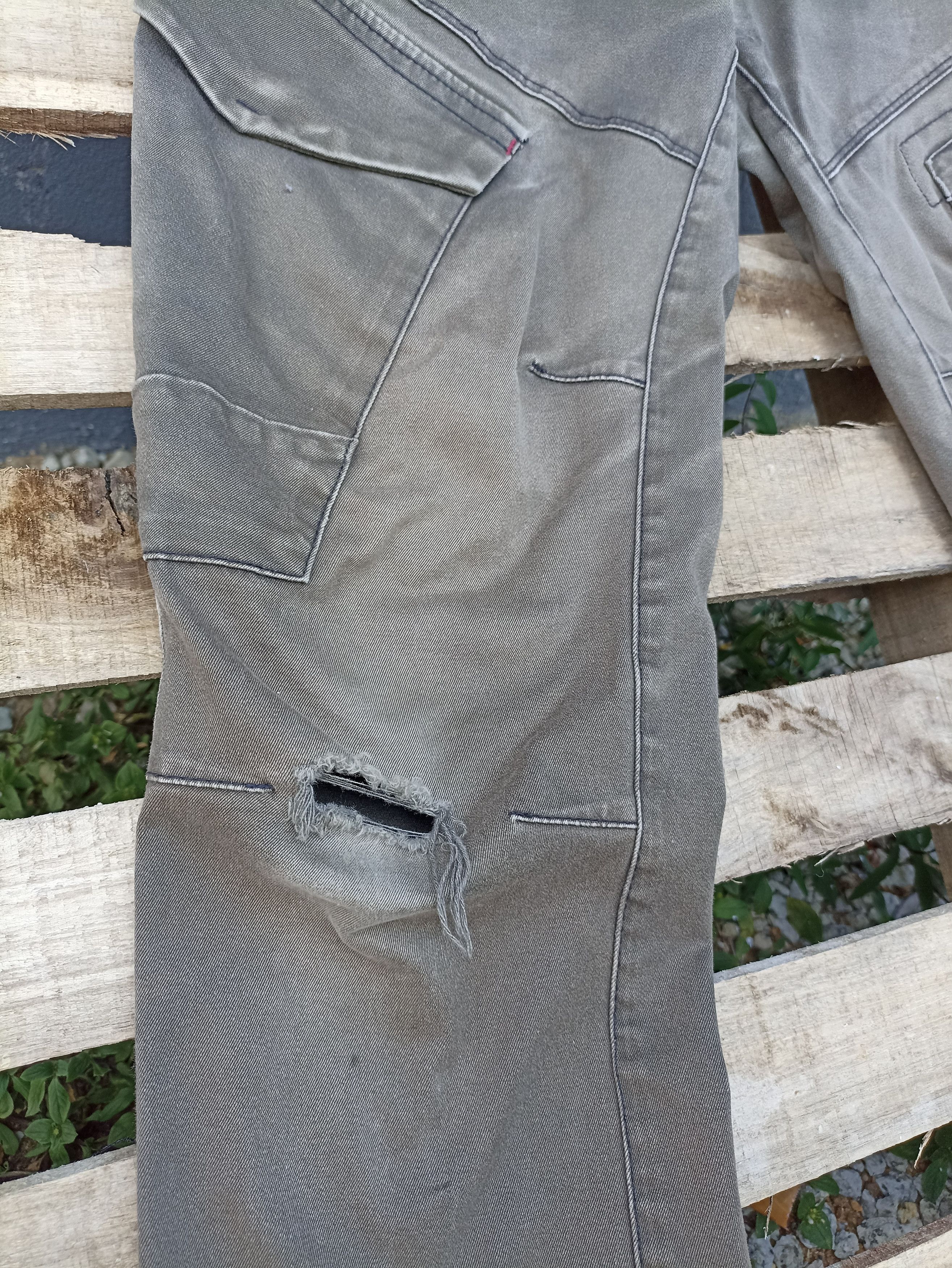 Japanese Brand × Vintage Vintage Japan Xebec Distressed Cargo Pants Size US 30 / EU 46 - 4 Thumbnail