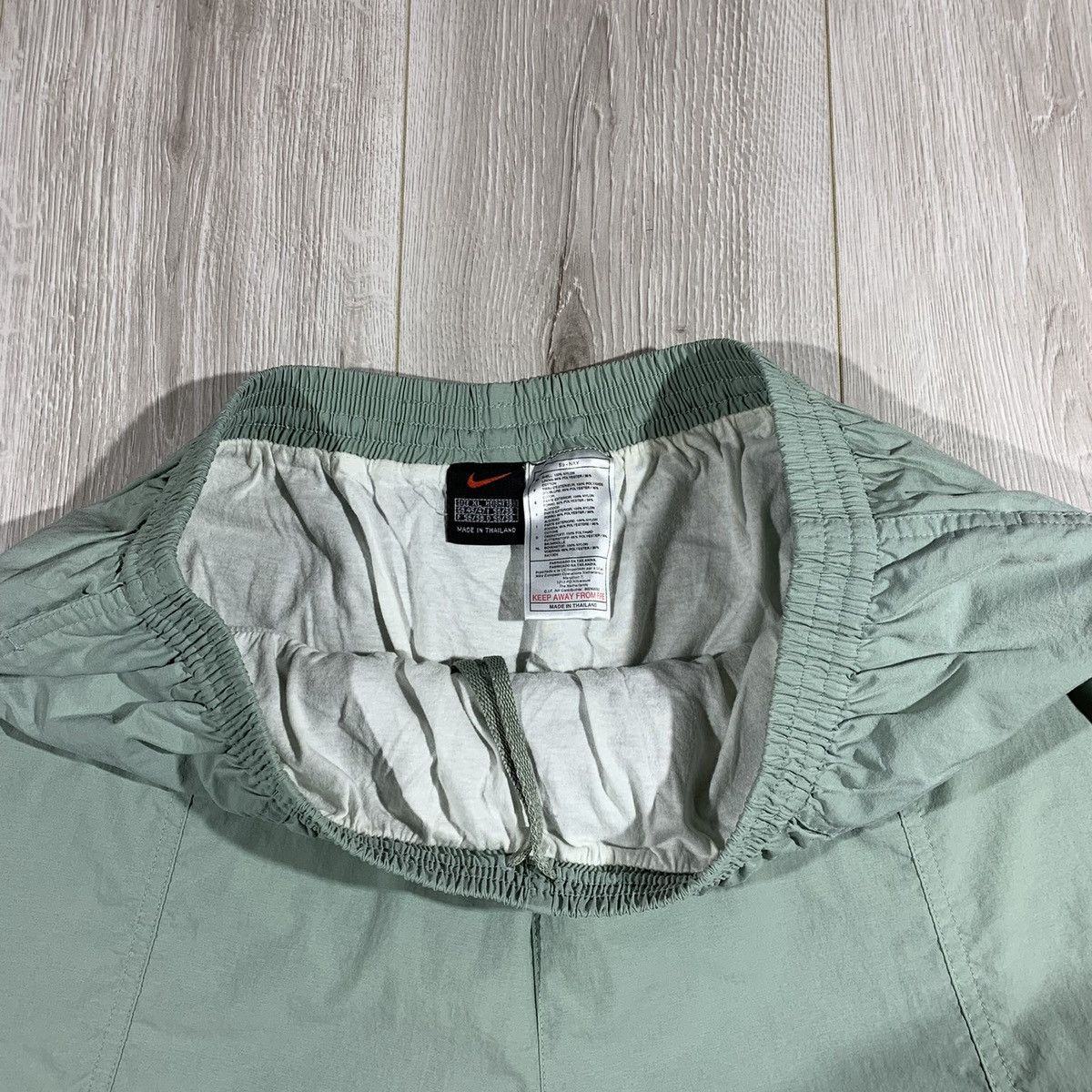 Nike × Vintage Vintage Nike Y2K Shorts Size US 36 / EU 52 - 7 Thumbnail