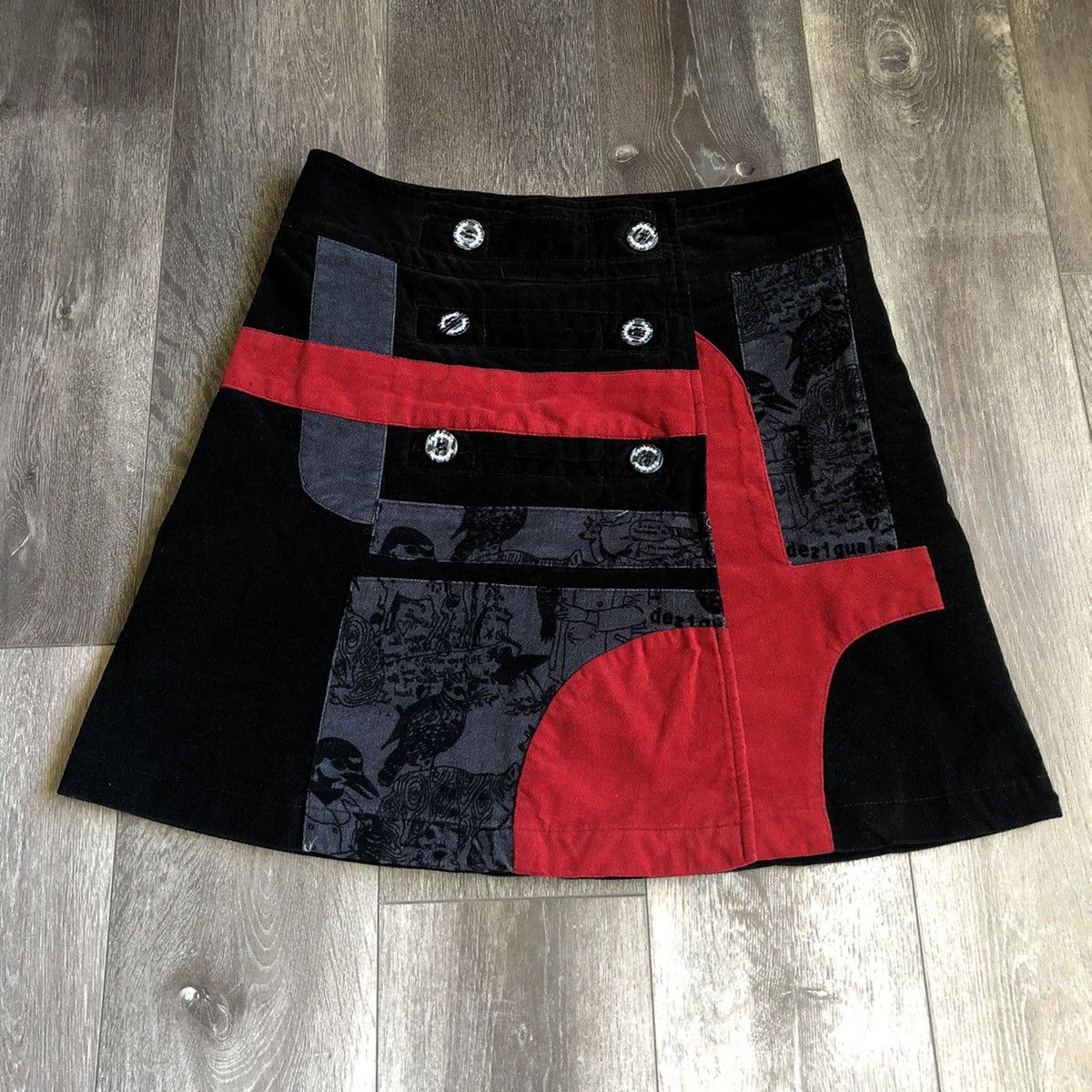 Desigual Vintage Desigual Atypical Wow Velvet Gothic MultiLogo Skirt Size 26" / US 2 / IT 38 - 1 Thumbnail