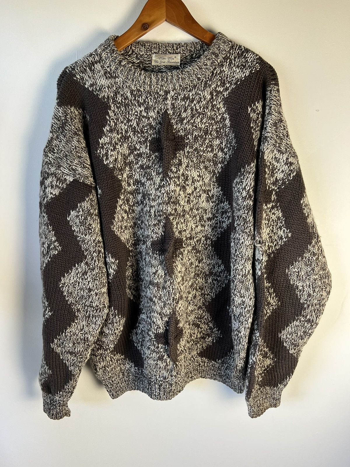 Vintage Vintage Blanc Bleu The Great Adventure Knitwear Sweater Size US L / EU 52-54 / 3 - 1 Thumbnail