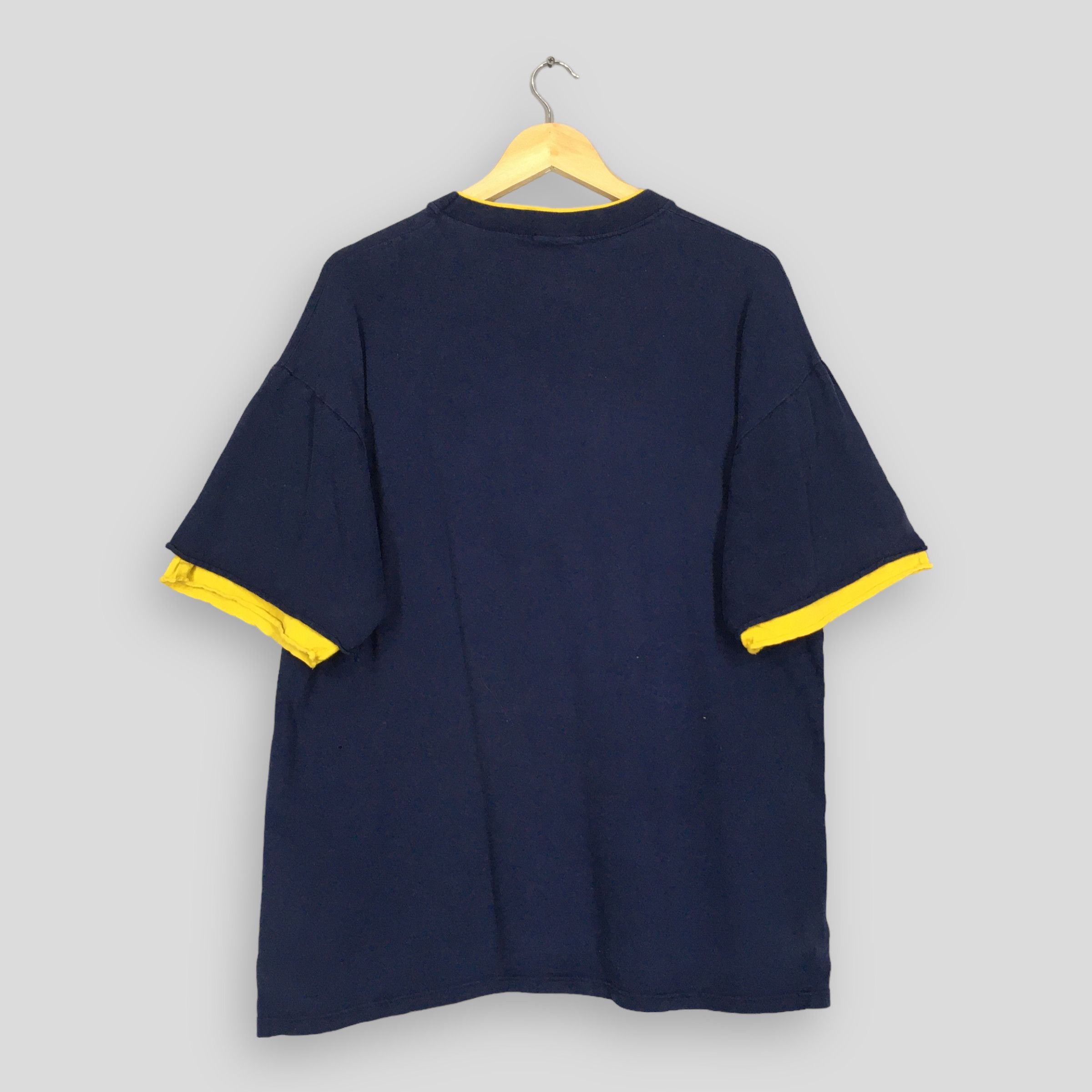 Other Vintage Notre Dame Fighting Irish NCAA Blue T Shirt L Size US L / EU 52-54 / 3 - 6 Thumbnail