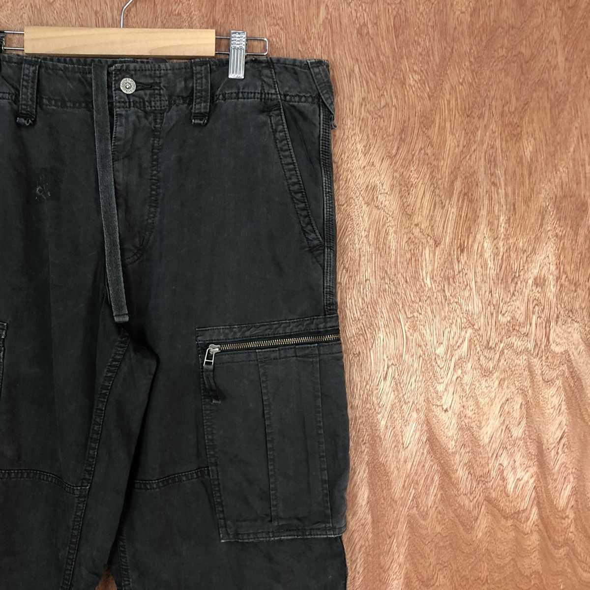 Japanese Brand DL Uniqlo Black japan utility Multipocket Cargo Pants #c929 Size US 33 - 5 Thumbnail