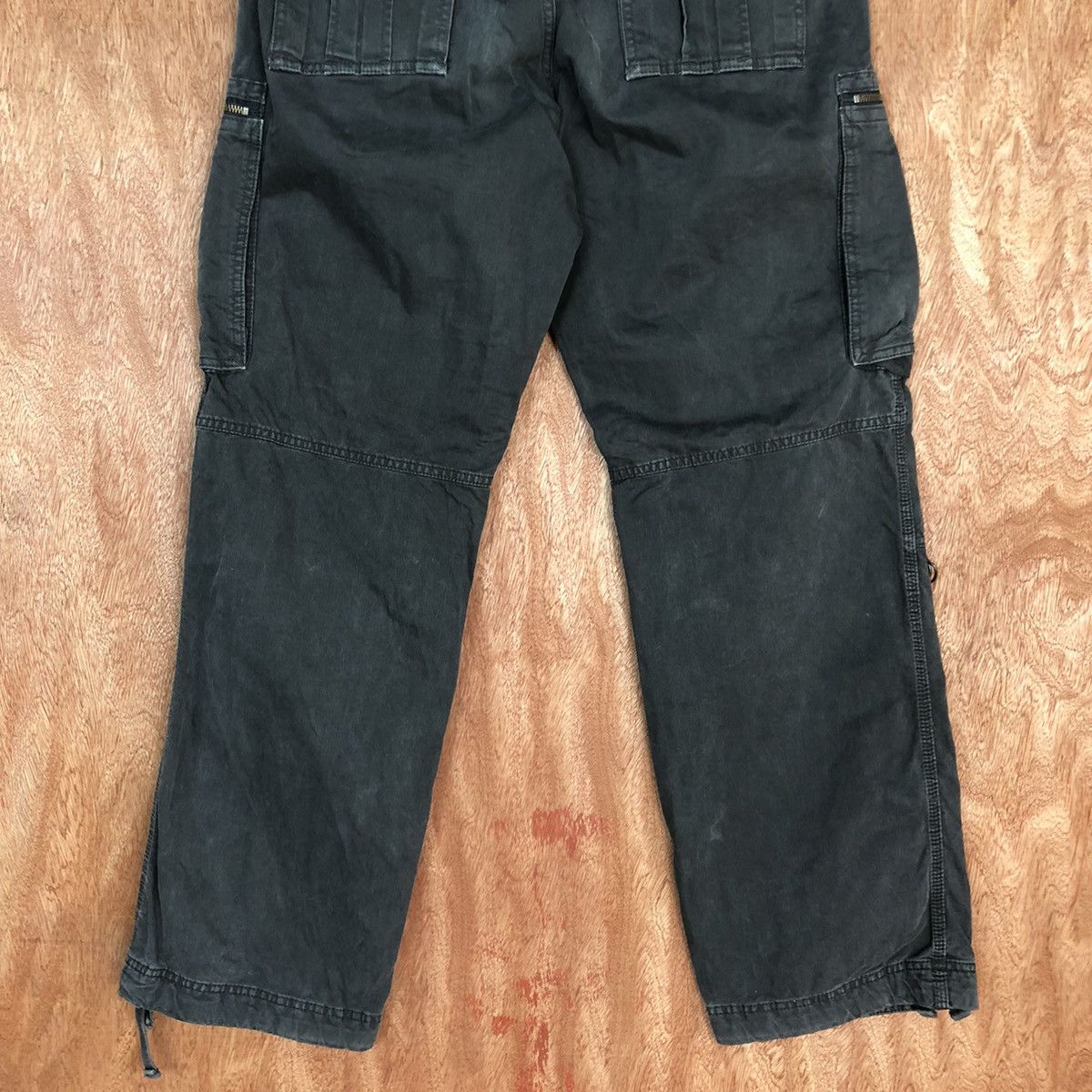 Japanese Brand DL Uniqlo Black japan utility Multipocket Cargo Pants #c929 Size US 33 - 10 Thumbnail