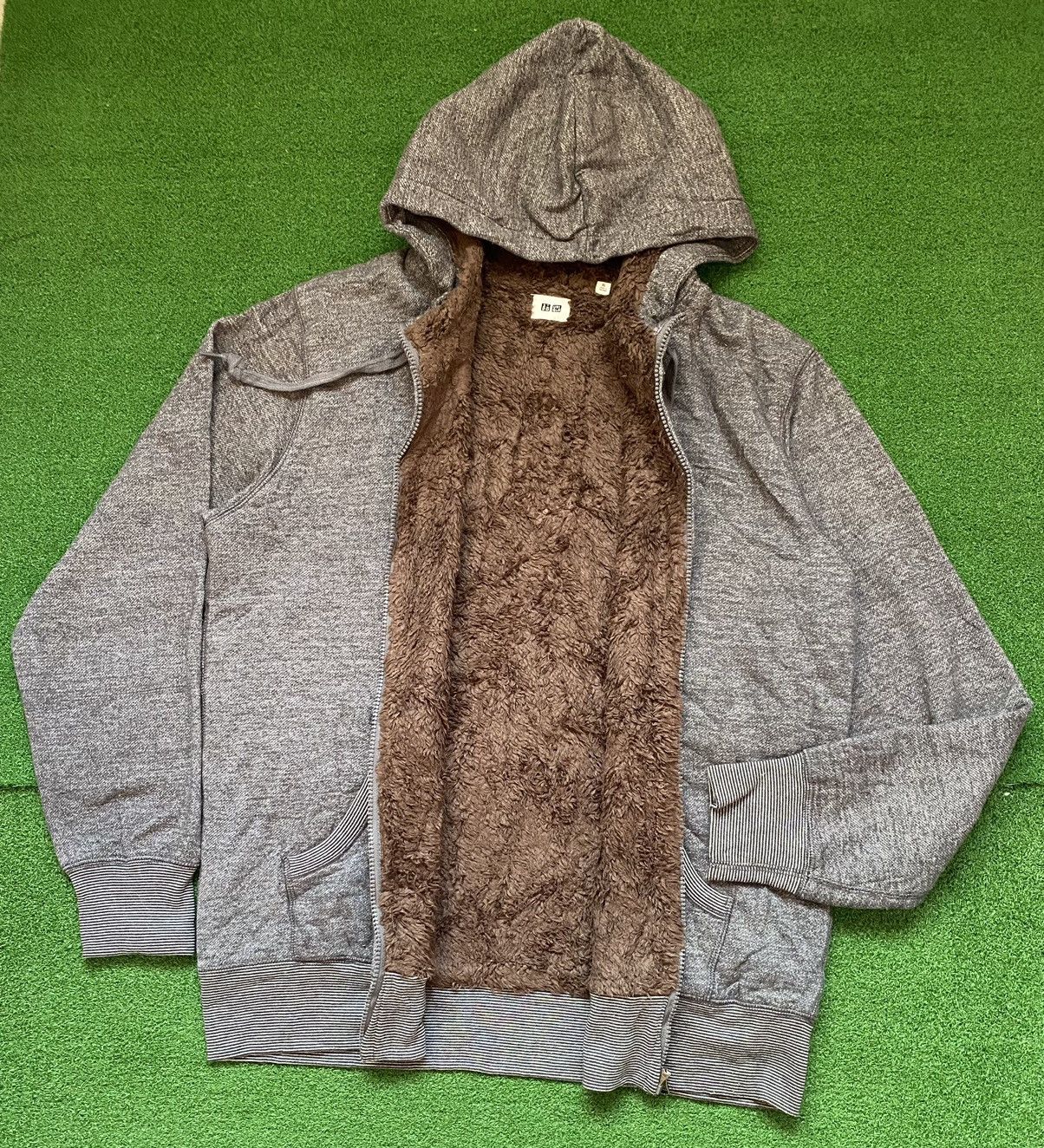 Uniqlo UNIQLO HOODIE ZIPPER Size US L / EU 52-54 / 3 - 4 Thumbnail