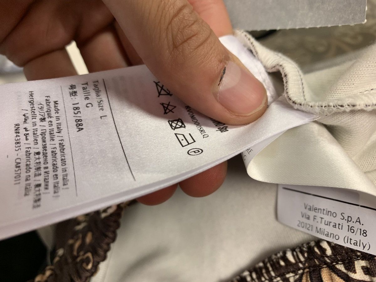 Valentino Zip Hem in Brown Multi Logo All Over Size US 34 / EU 50 - 16 Thumbnail