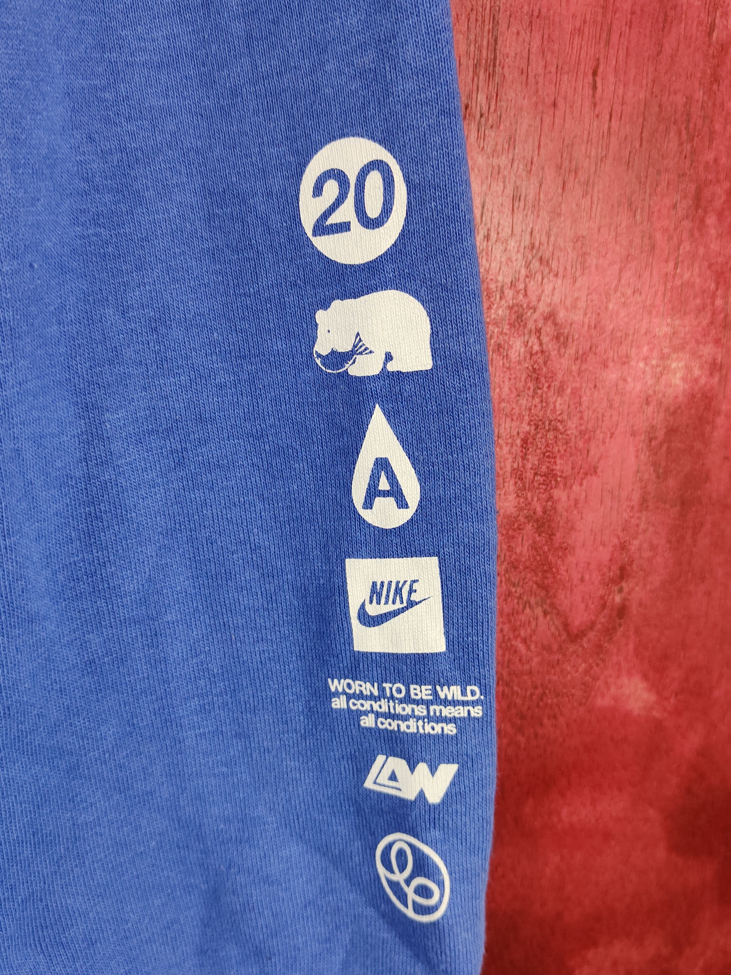 Nike DL Nike Sportwear Blue Sweater japan edition #W2242 Size US M / EU 48-50 / 2 - 5 Thumbnail