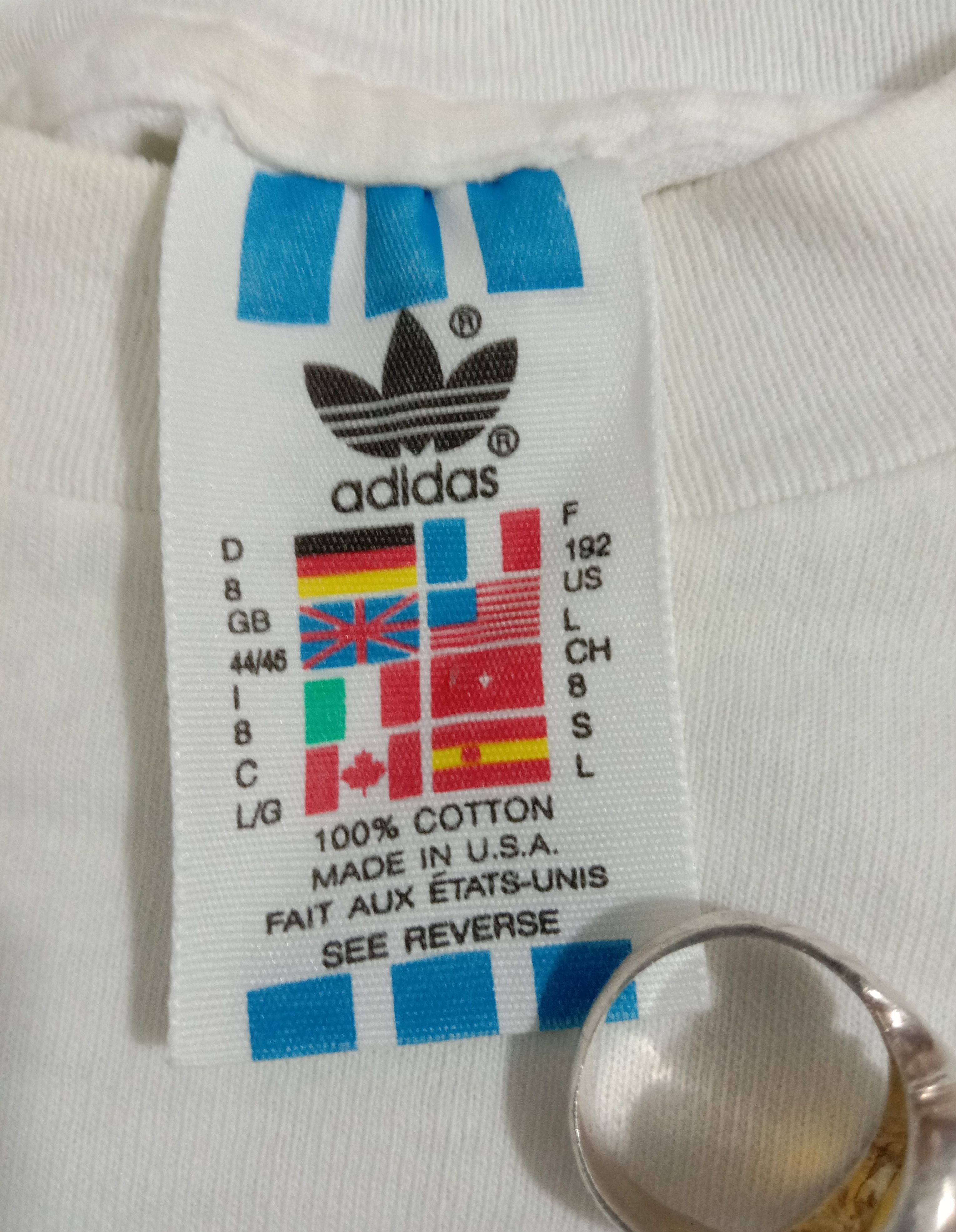 Adidas Vintage Adidas Trefoil Big Logo Tee Size US L / EU 52-54 / 3 - 4 Thumbnail
