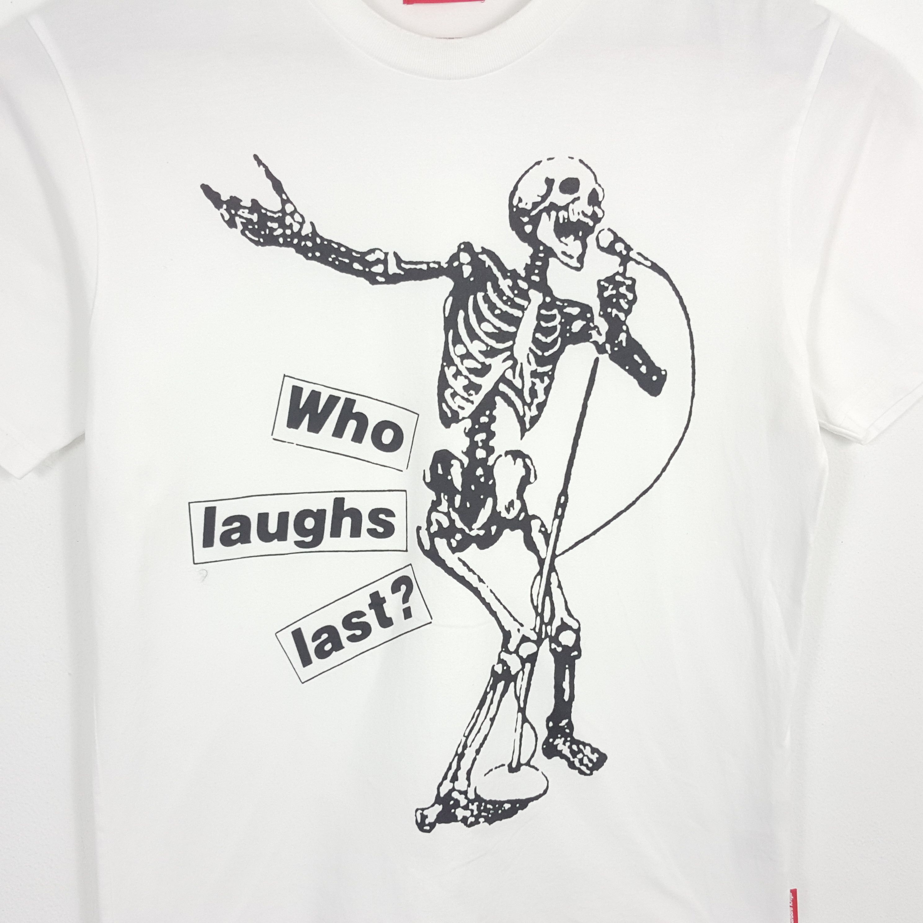 Barbara Kruger × Japanese Brand × Vintage Vintage BARBARA KRUGER Art X Japanese Brand T-Shirt Size US M / EU 48-50 / 2 - 2 Thumbnail
