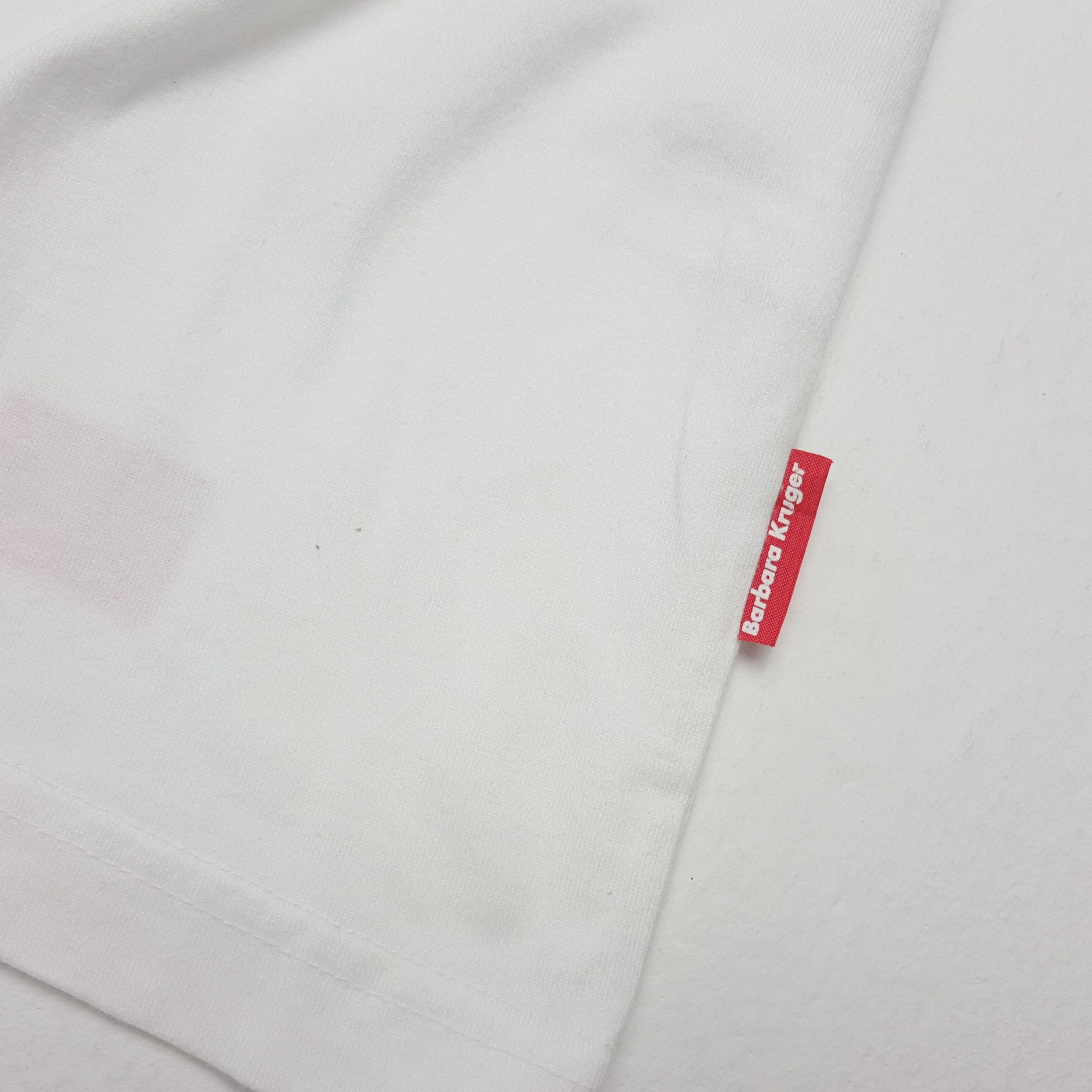 Barbara Kruger × Japanese Brand × Vintage Vintage BARBARA KRUGER Art X Japanese Brand T-Shirt Size US M / EU 48-50 / 2 - 4 Thumbnail