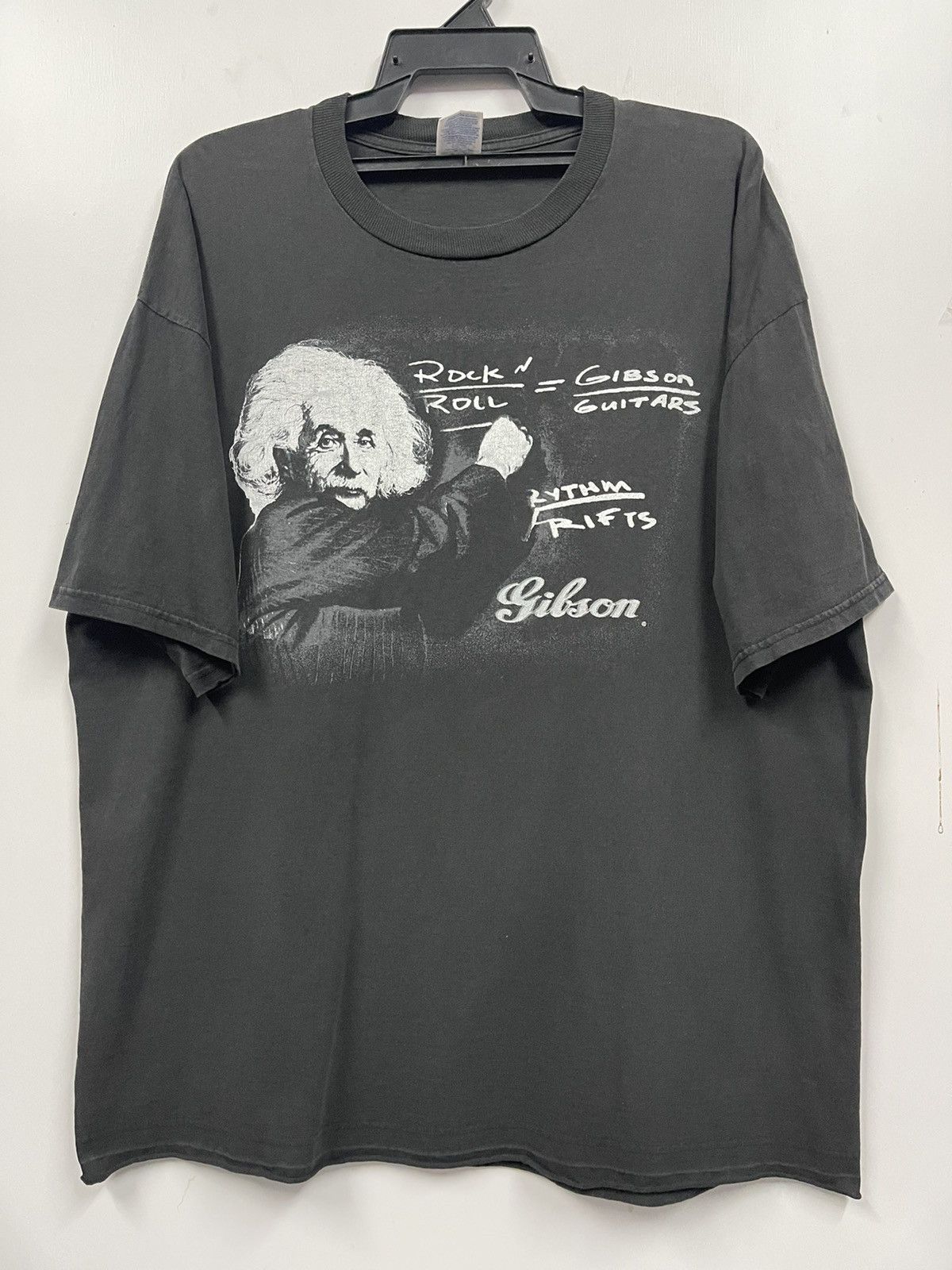 Band Tees × Vintage Vintage 90s Albert Einstein Gibson Faded T Shirt Size US XXL / EU 58 / 5 - 1 Thumbnail