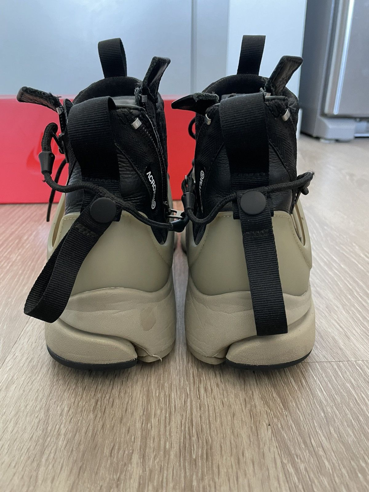 Acronym × Nike Acronym x Air Presto Mid Bamboo 2016 Size US 9.5 / EU 42-43 - 6 Thumbnail