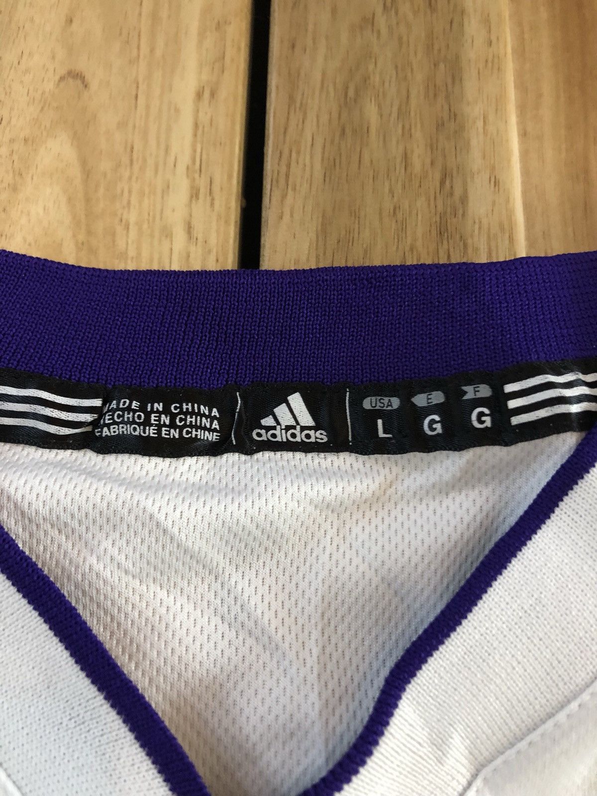 Adidas TA3 Lakers Kobe Bryant #24 Jersey Size US L / EU 52-54 / 3 - 7 Thumbnail