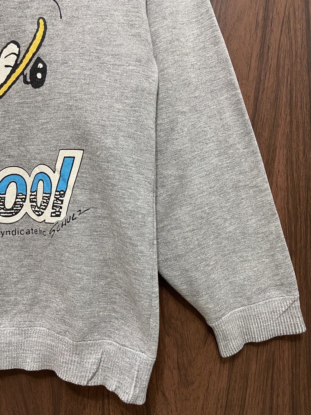 Peanuts Vintage Snoopy sweatshirt Joe Cool skateboard fit M Size US M / EU 48-50 / 2 - 6 Thumbnail