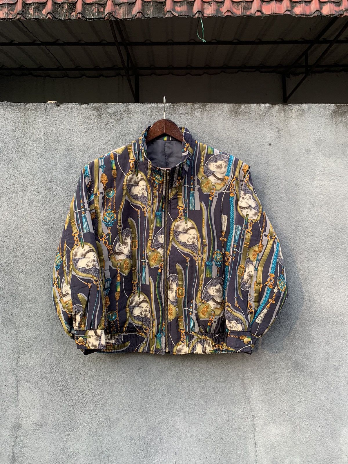Japanese Brand Vintage Graphic Tees Bomber Jacket (Woman) Size US S / EU 44-46 / 1 - 2 Thumbnail