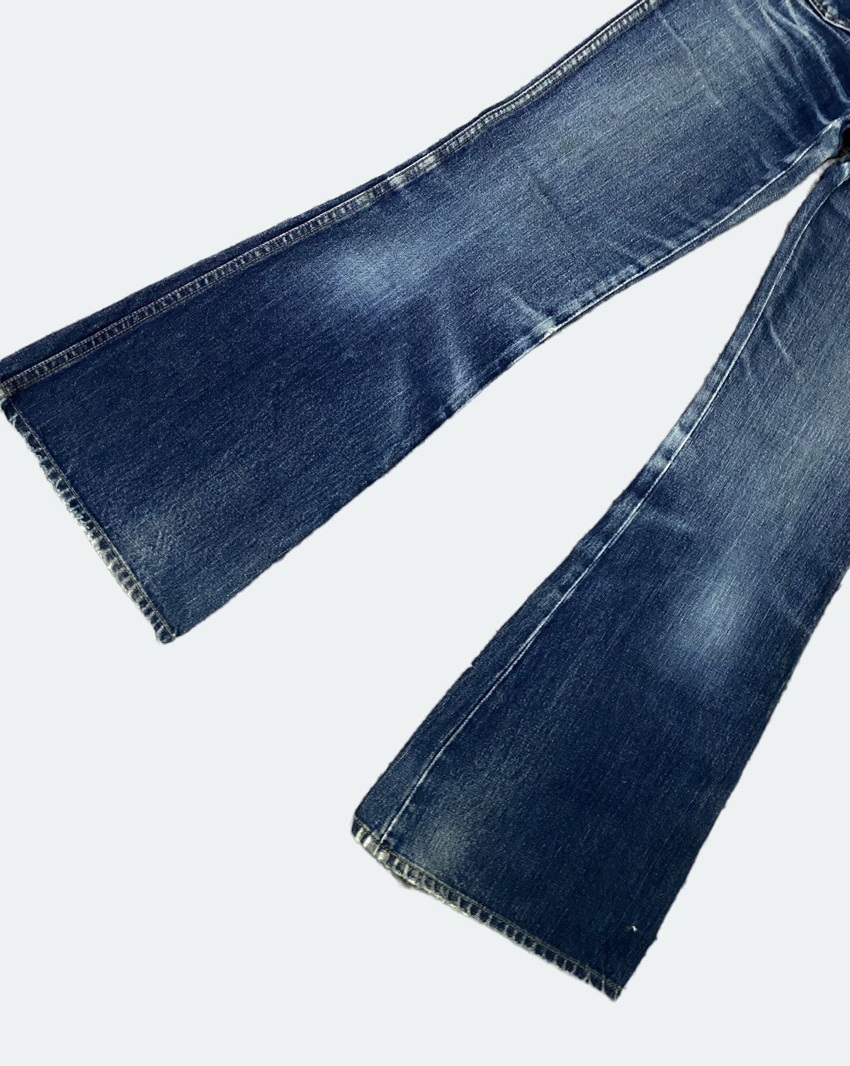 Hysteric Glamour FLARE BLUE WAY BELL BOTTOM BOOTCUT DENIM Size US 26 / EU 42 - 4 Thumbnail