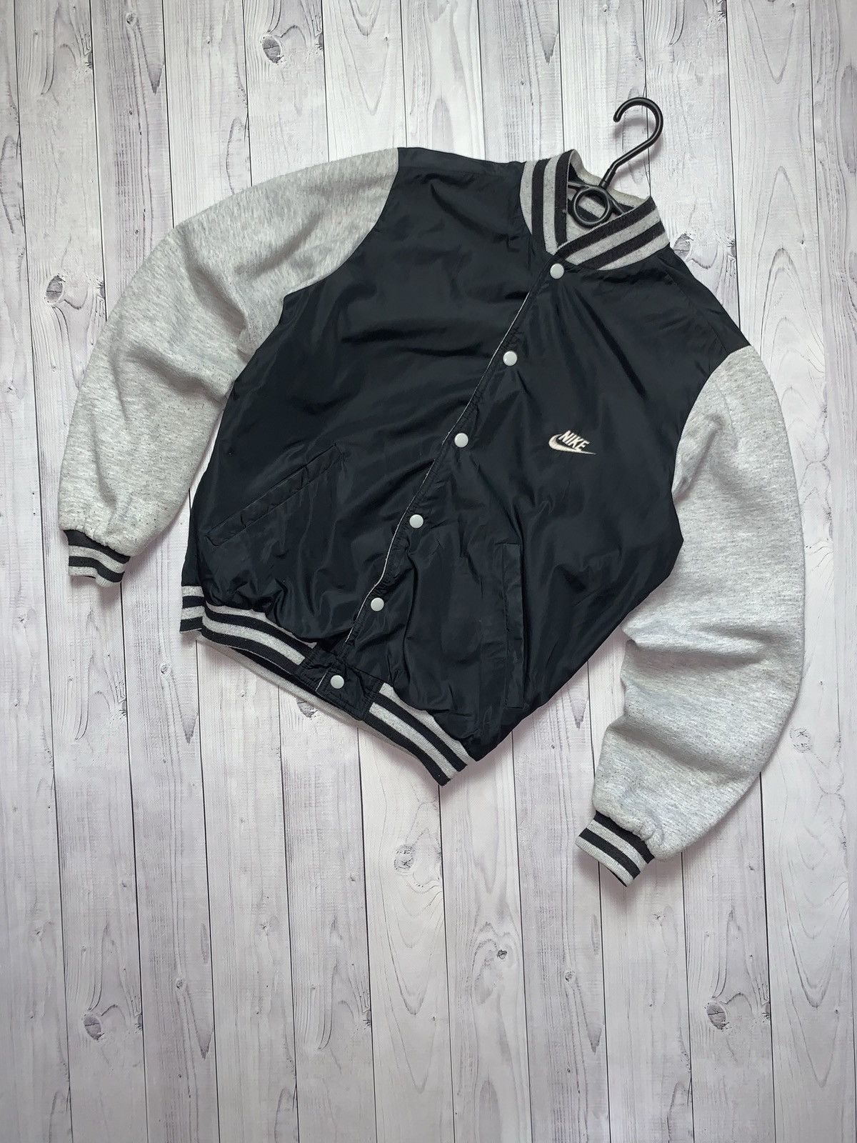 Nike × Vintage Vintage track jacket Nike big logo bomber size S Size US S / EU 44-46 / 1 - 7 Thumbnail