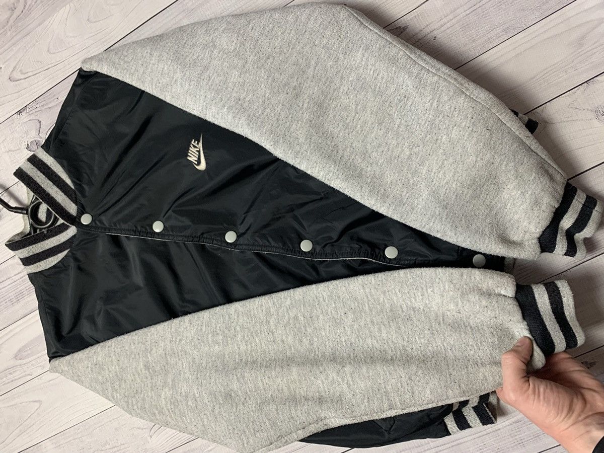 Nike × Vintage Vintage track jacket Nike big logo bomber size S Size US S / EU 44-46 / 1 - 11 Thumbnail