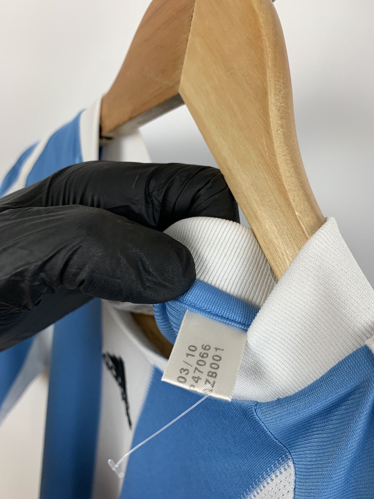 Adidas Adidas Argentina 2010 Home Soccer Jersey Size US M / EU 48-50 / 2 - 15 Thumbnail