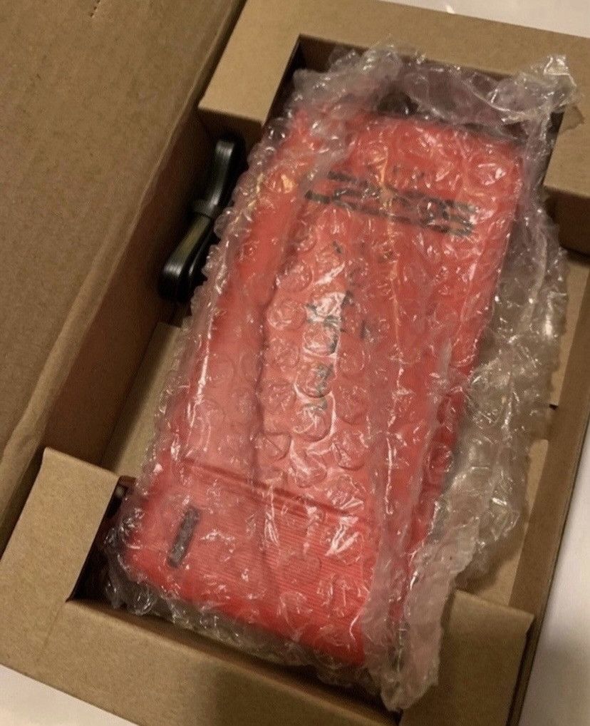 Nike × Travis Scott Cactus Jack Charging Bank Size ONE SIZE - 3 Thumbnail