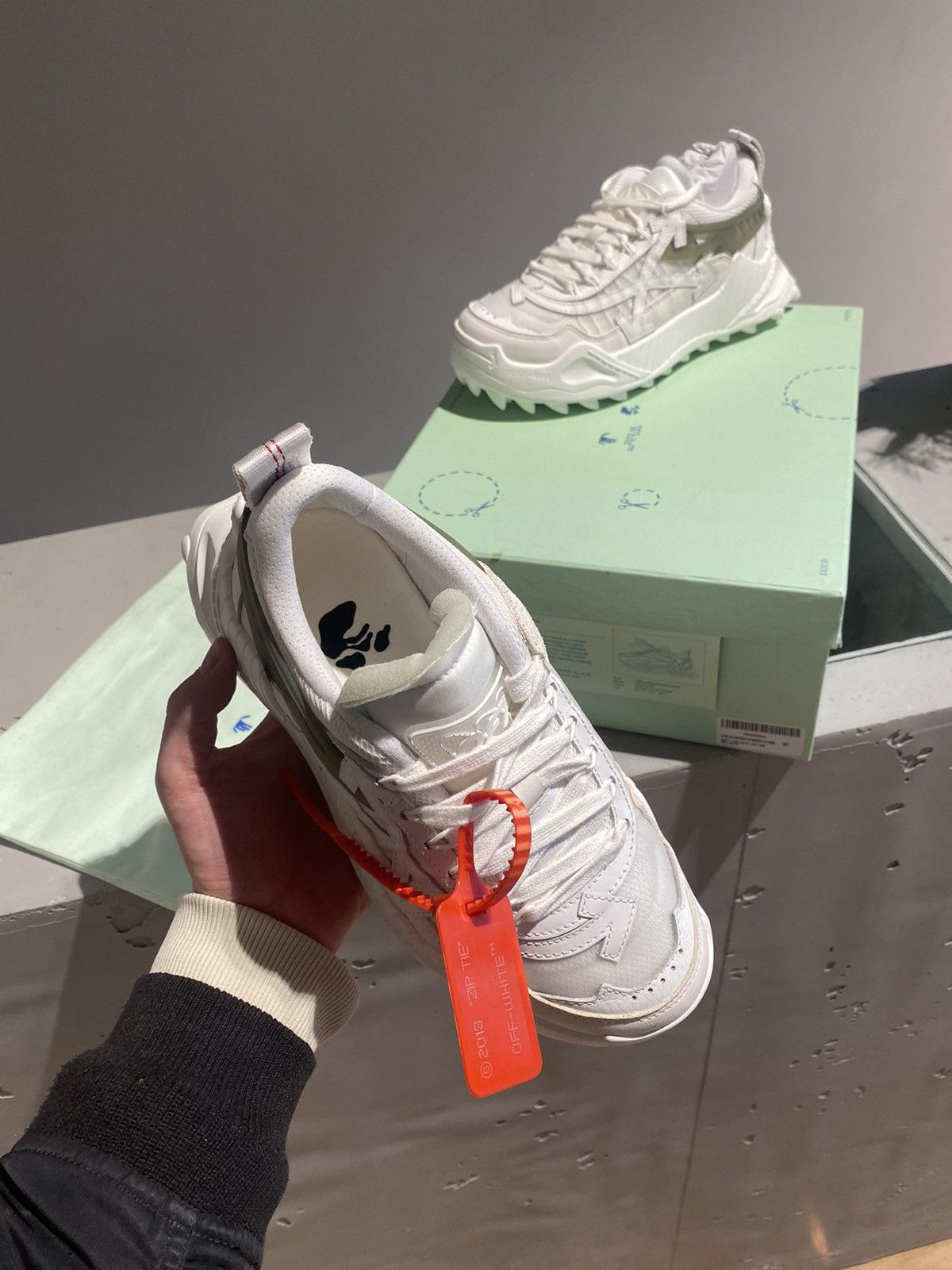 Off-White Off-White Odsy Sneaker Size US 9 / IT 39 - 4 Thumbnail