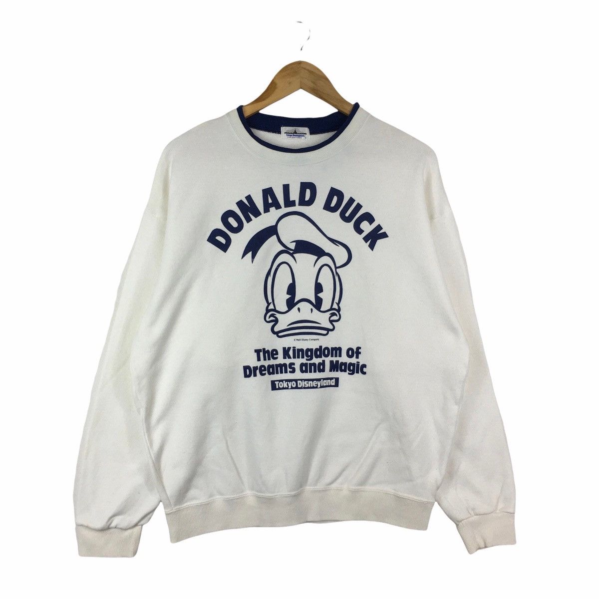 image of Cartoon Network x Disney Vintage Donald Duck Disneyland Cartoon Sweatshirt Pullover in White (Size 