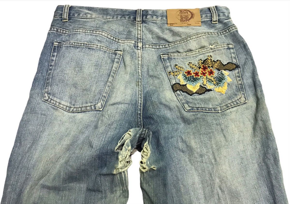 Vintage Kara kuri distressed blue denim jeans Size US 33 - 7 Thumbnail