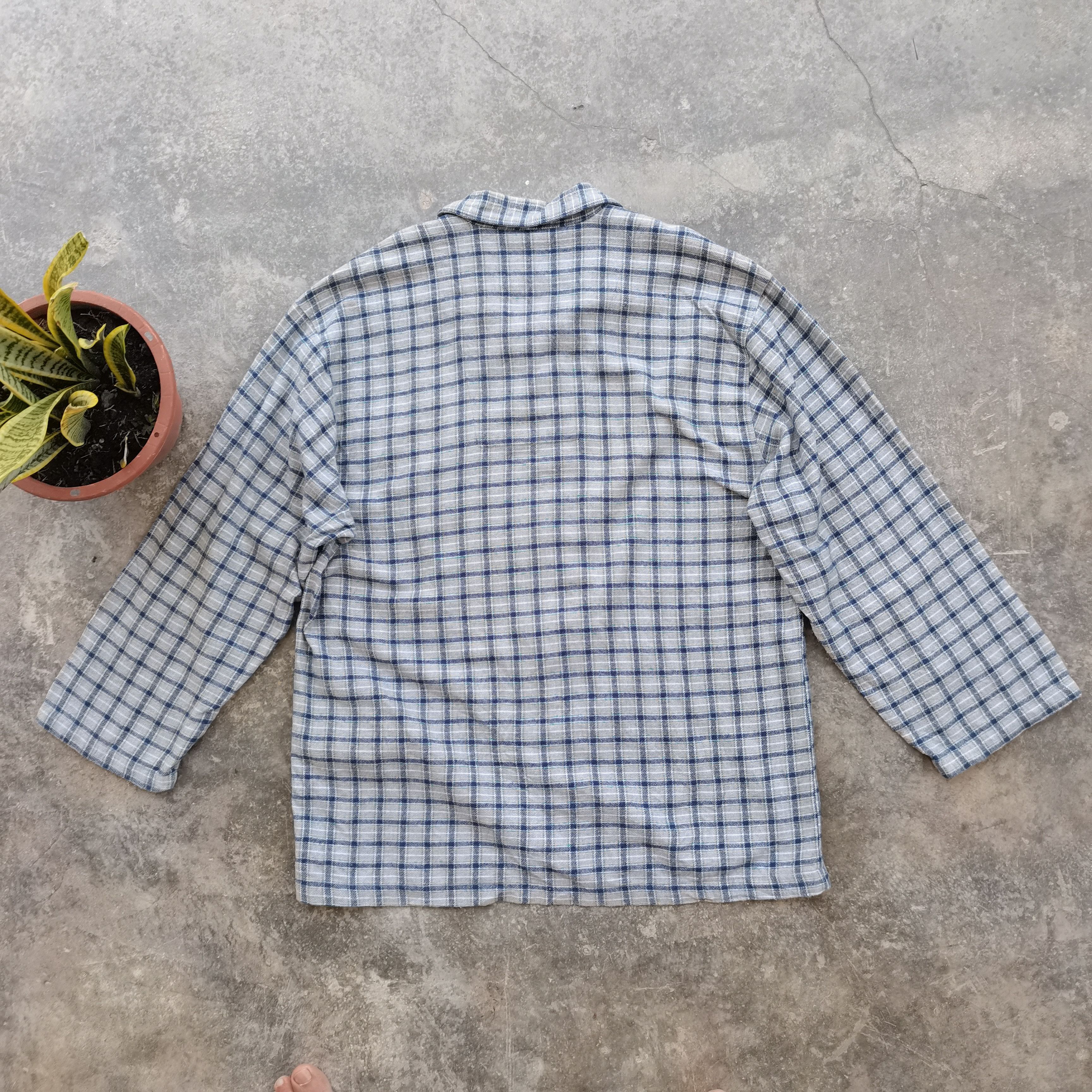 Golden Bear × Japanese Brand × Vintage Vintage Golden Bear Plaid Flannel Nightwear Size US L / EU 52-54 / 3 - 5 Thumbnail
