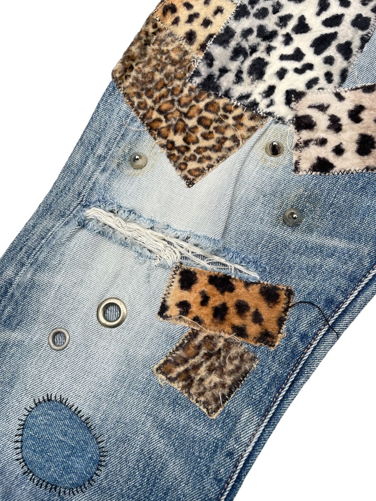 Japanese Brand Japanese RNA Custom Distresed Denim Size US 31 - 8 Thumbnail